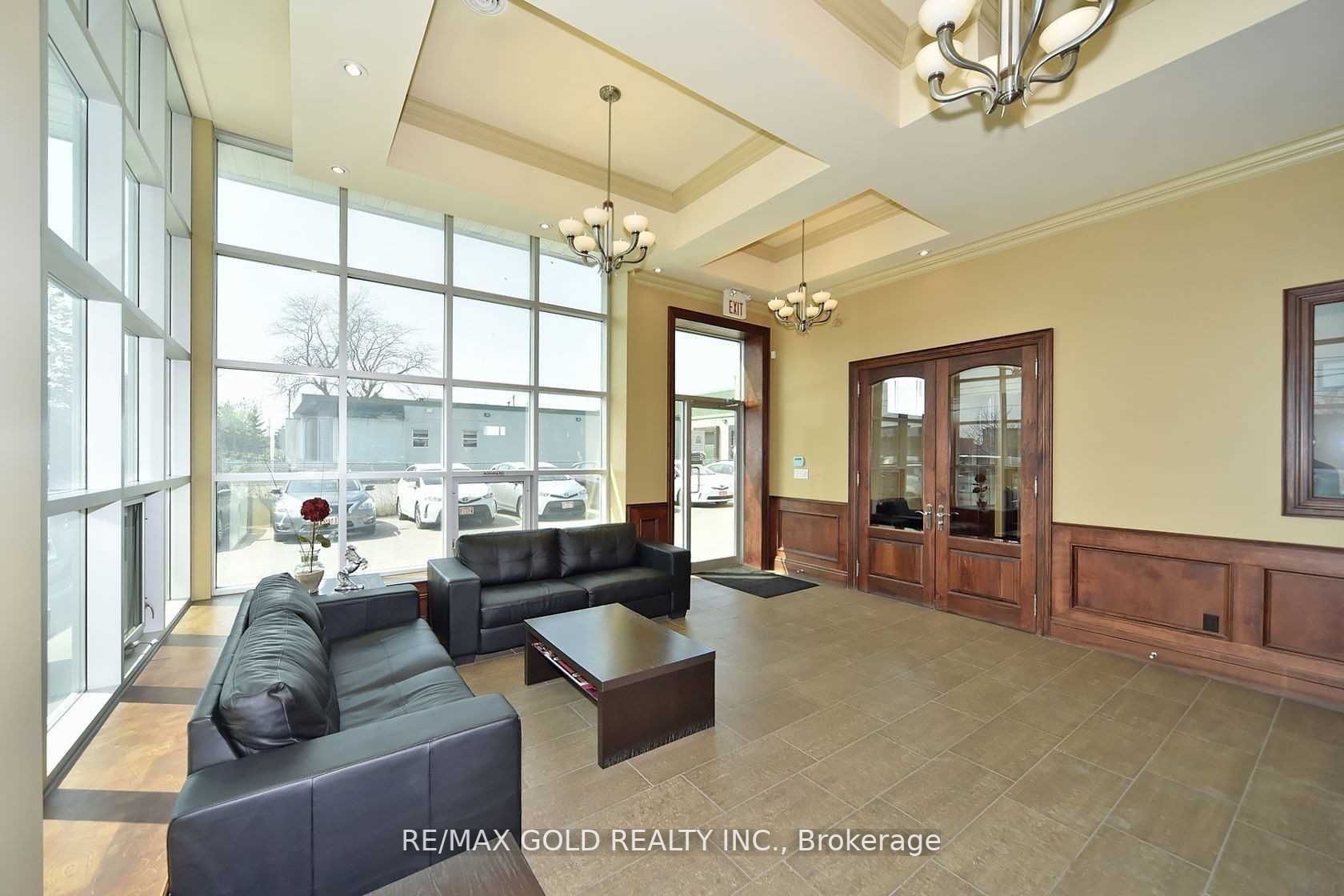 50 Brydon Dr