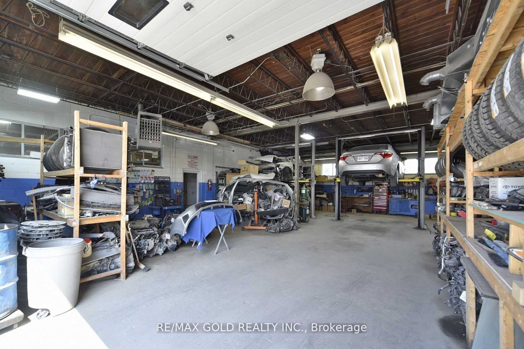 50 Brydon Dr