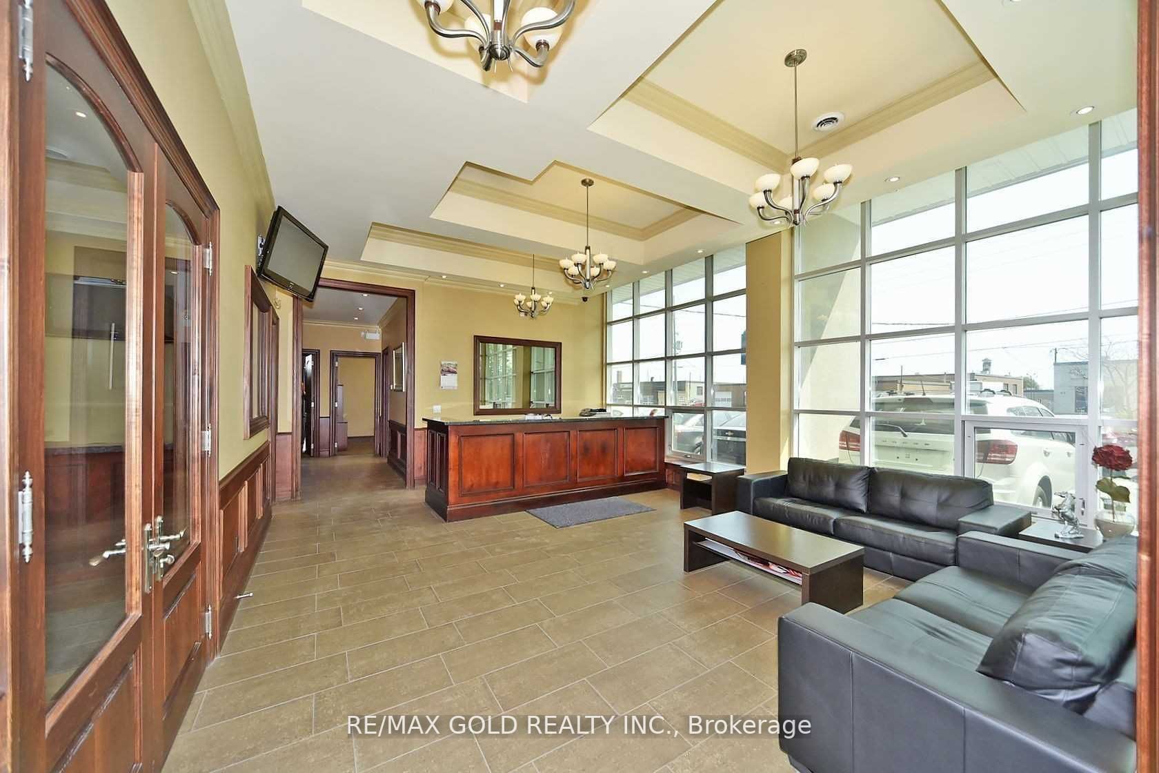 50 Brydon Dr