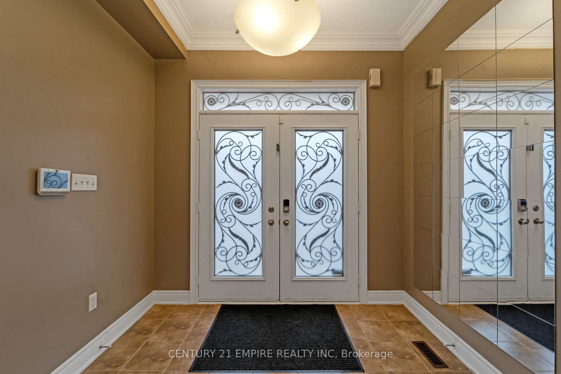 508 Hinchey Crescent
