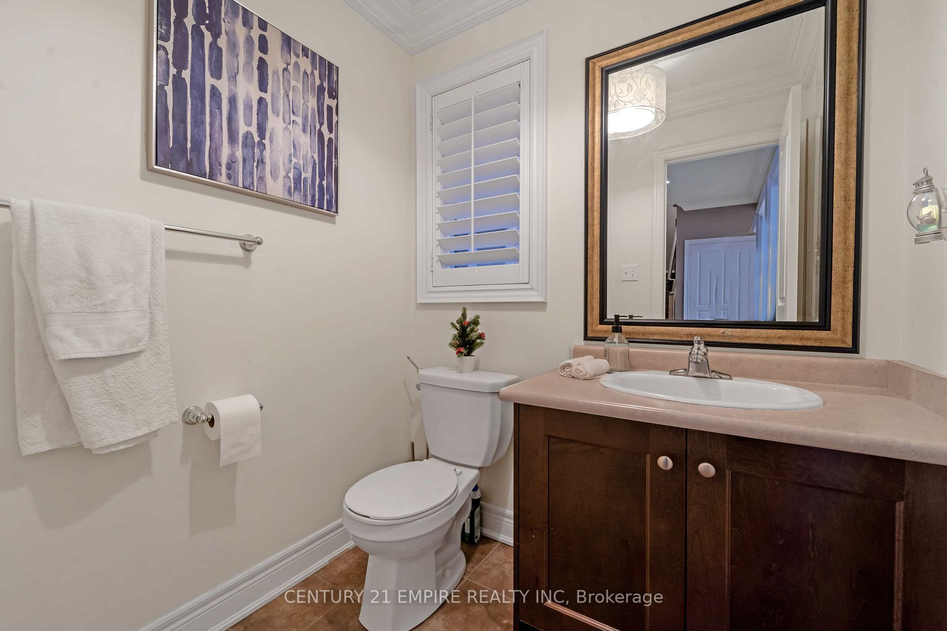 508 Hinchey Crescent