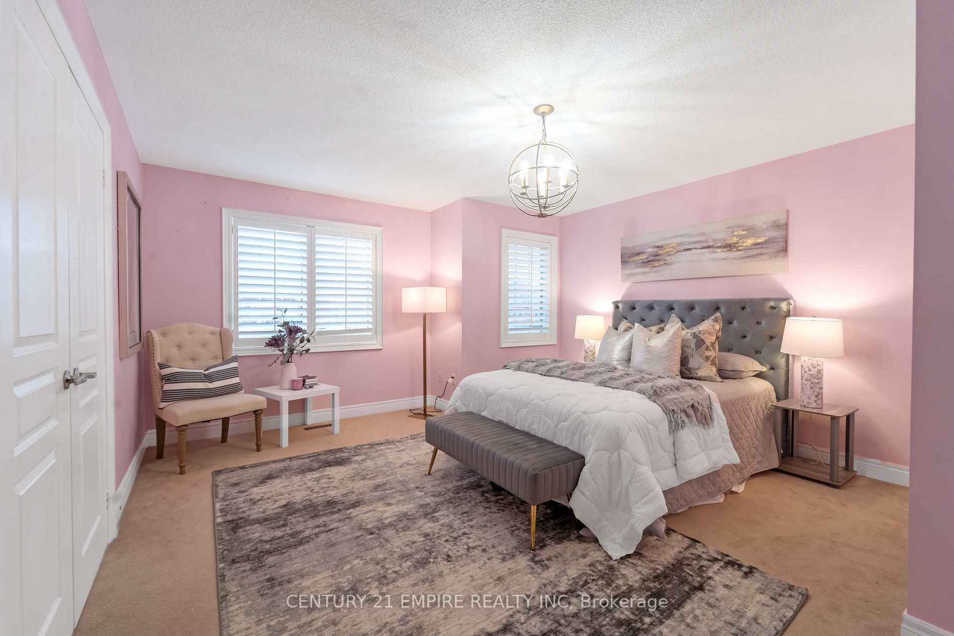 508 Hinchey Crescent