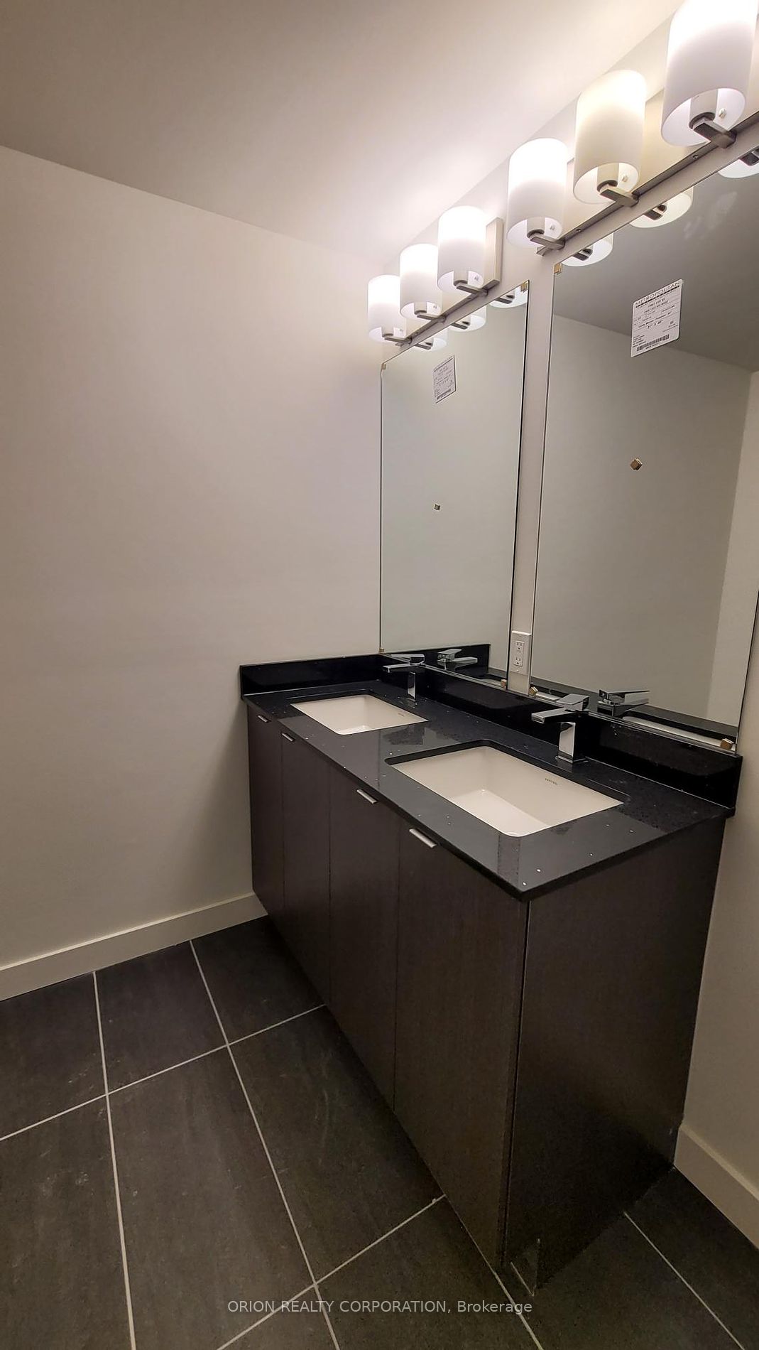 859 The Queensway, #425