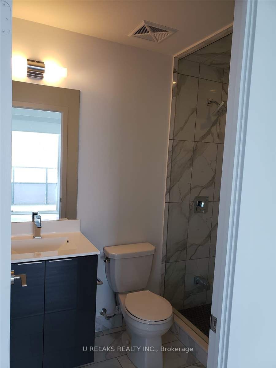 20 Shore Breeze Dr, #1107