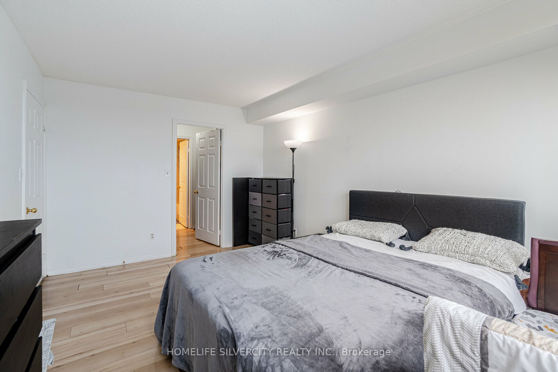 1001 Cedarglen Gate, #418