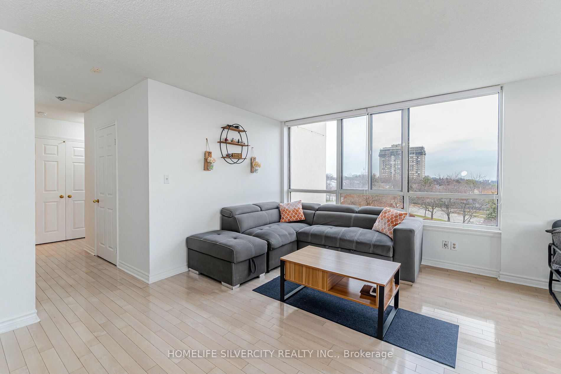 1001 Cedarglen Gate, #418