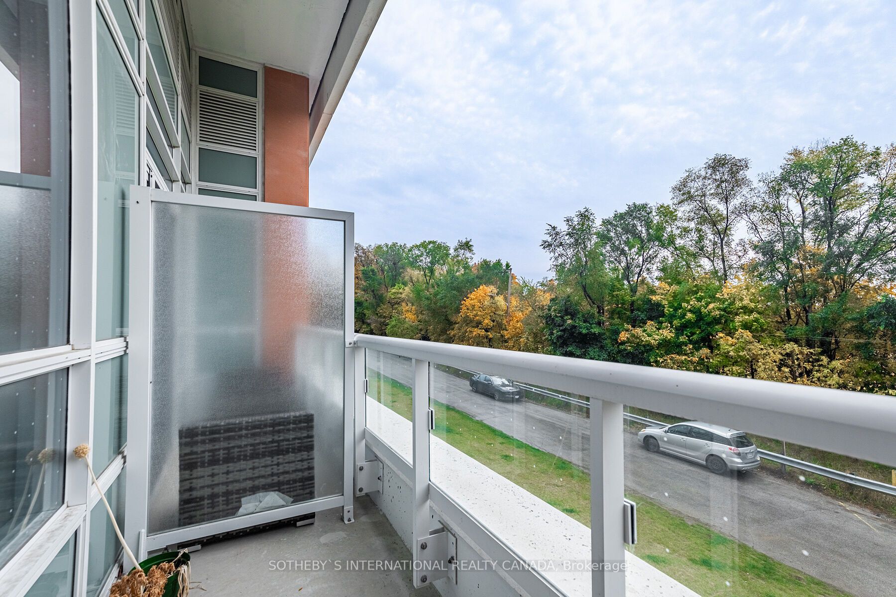 10 Wilby Cres, #106