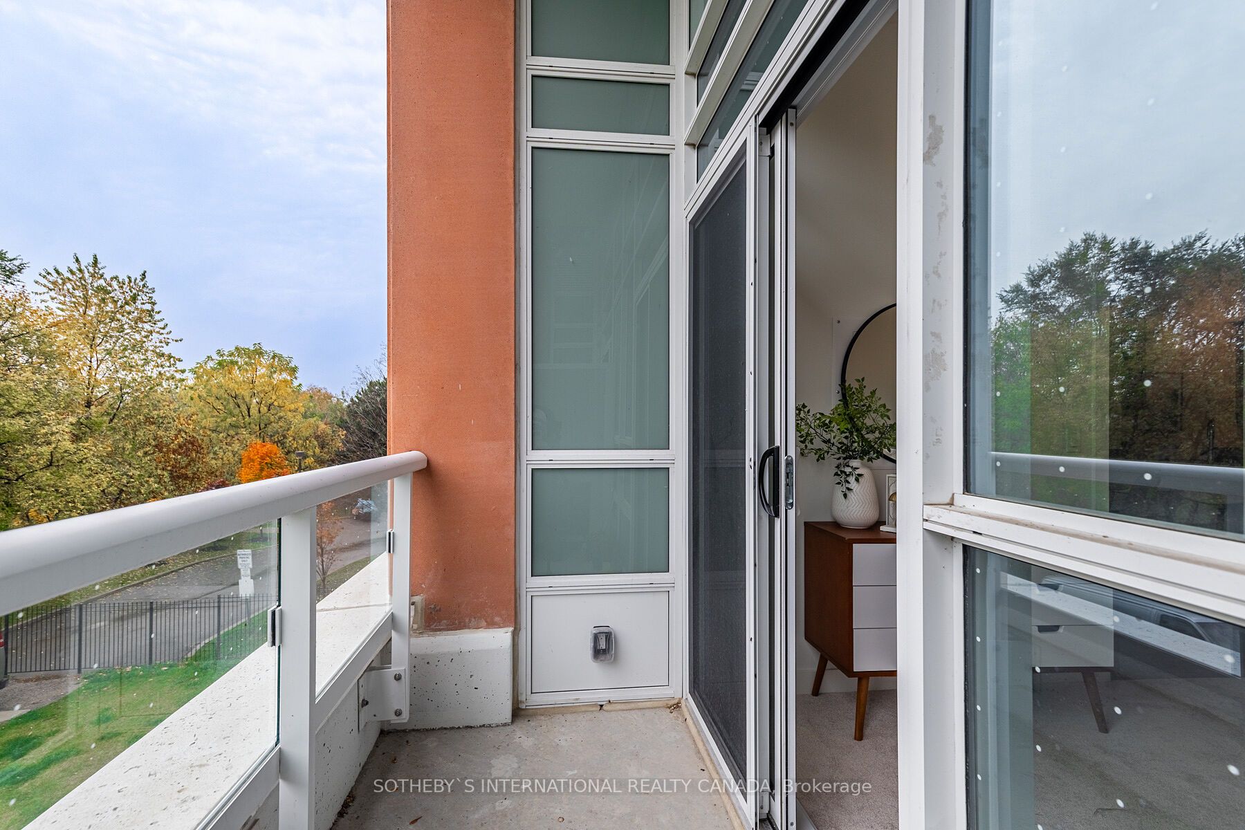 10 Wilby Cres, #106