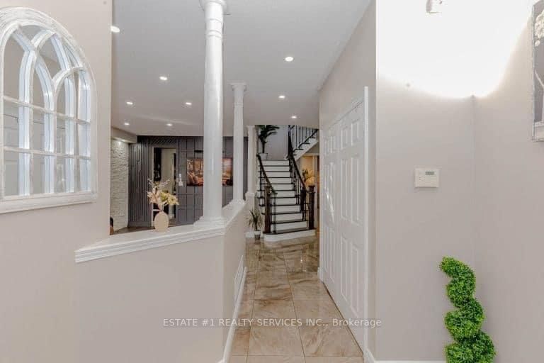 18 Tideland Dr