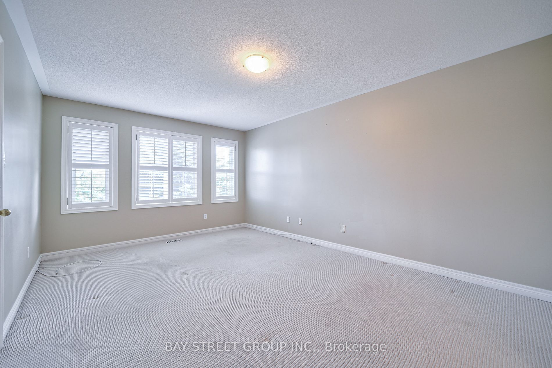 1665 Glenvista Dr
