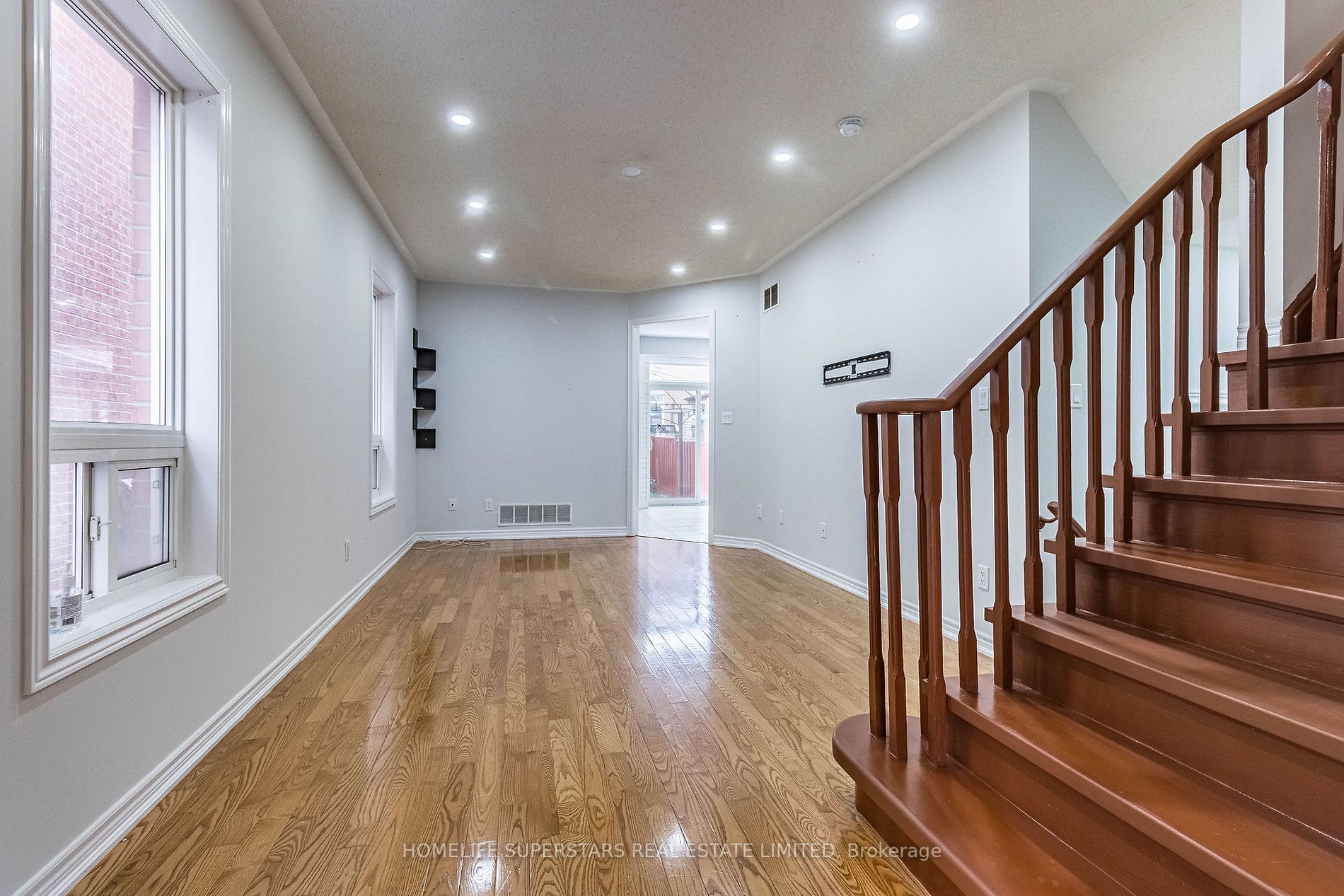 29 Palm Tree Rd