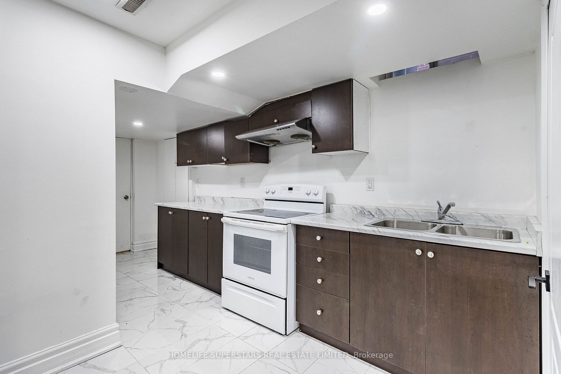 29 Palm Tree Rd