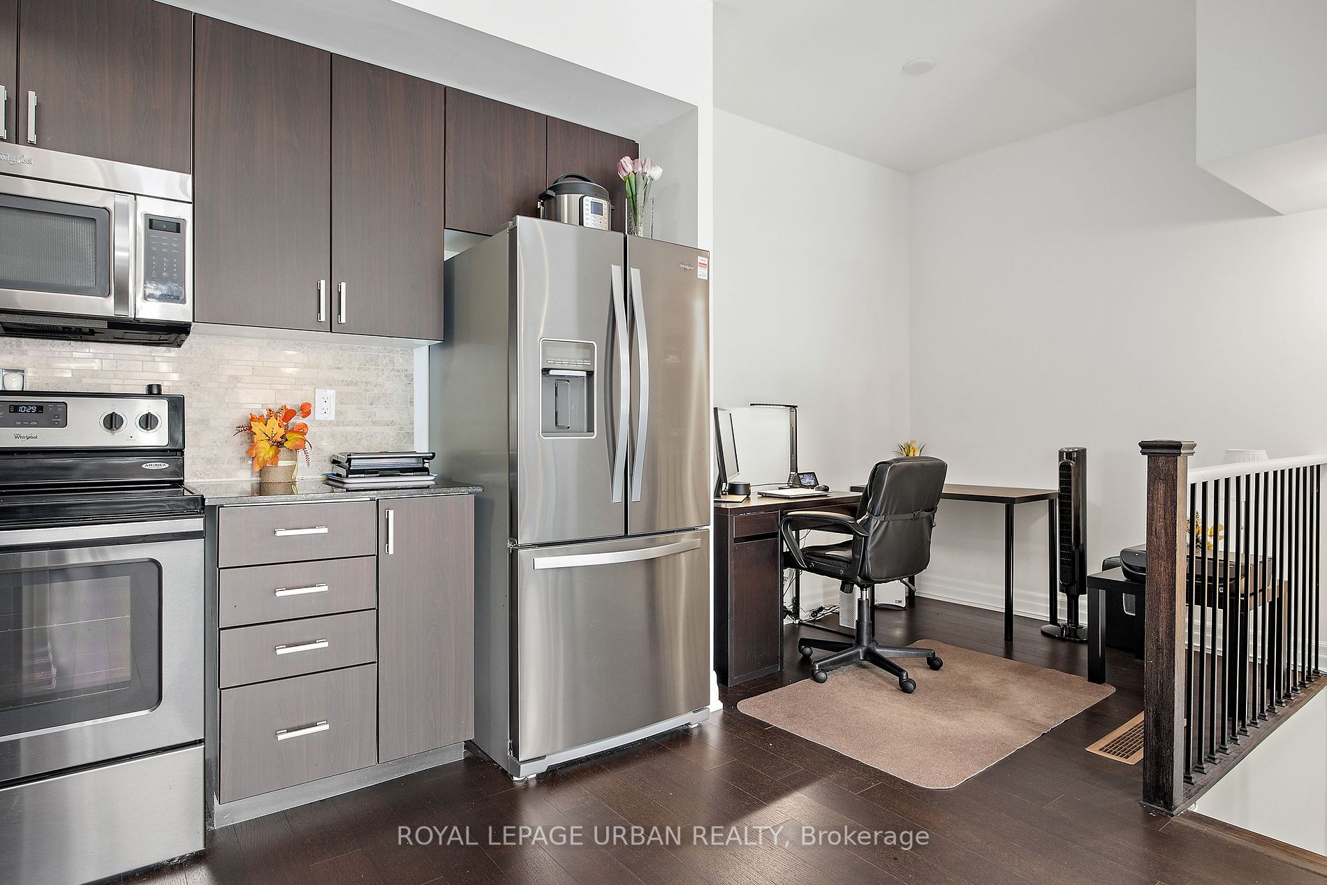 57 Macaulay Ave, #502