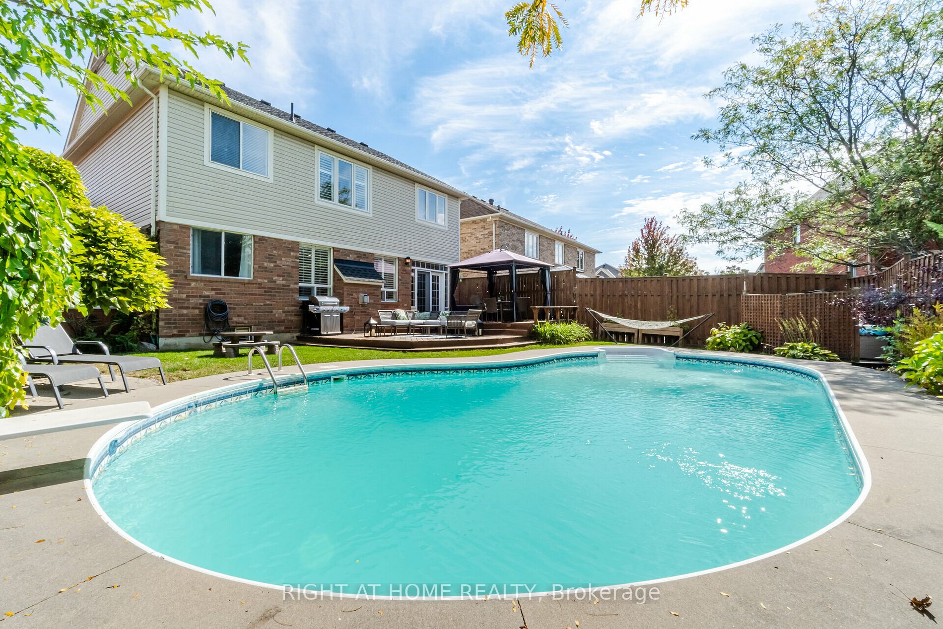 1642 Ramshaw Cres