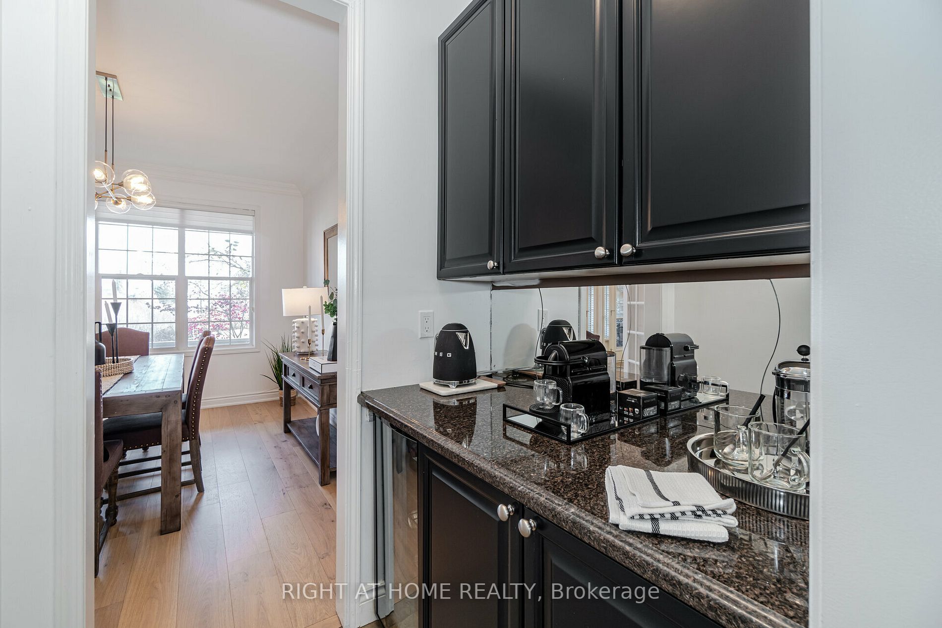 1642 Ramshaw Cres