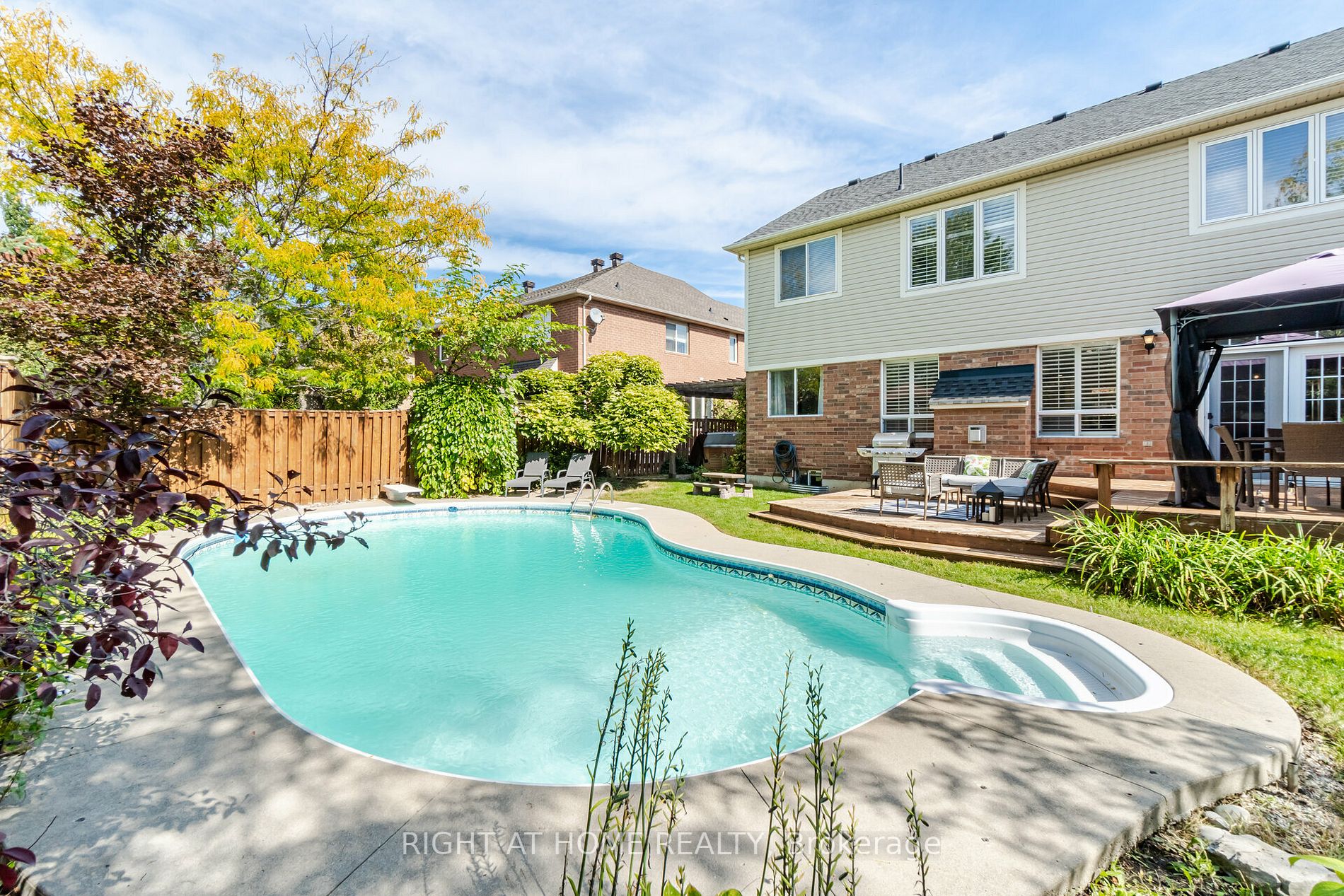 1642 Ramshaw Cres