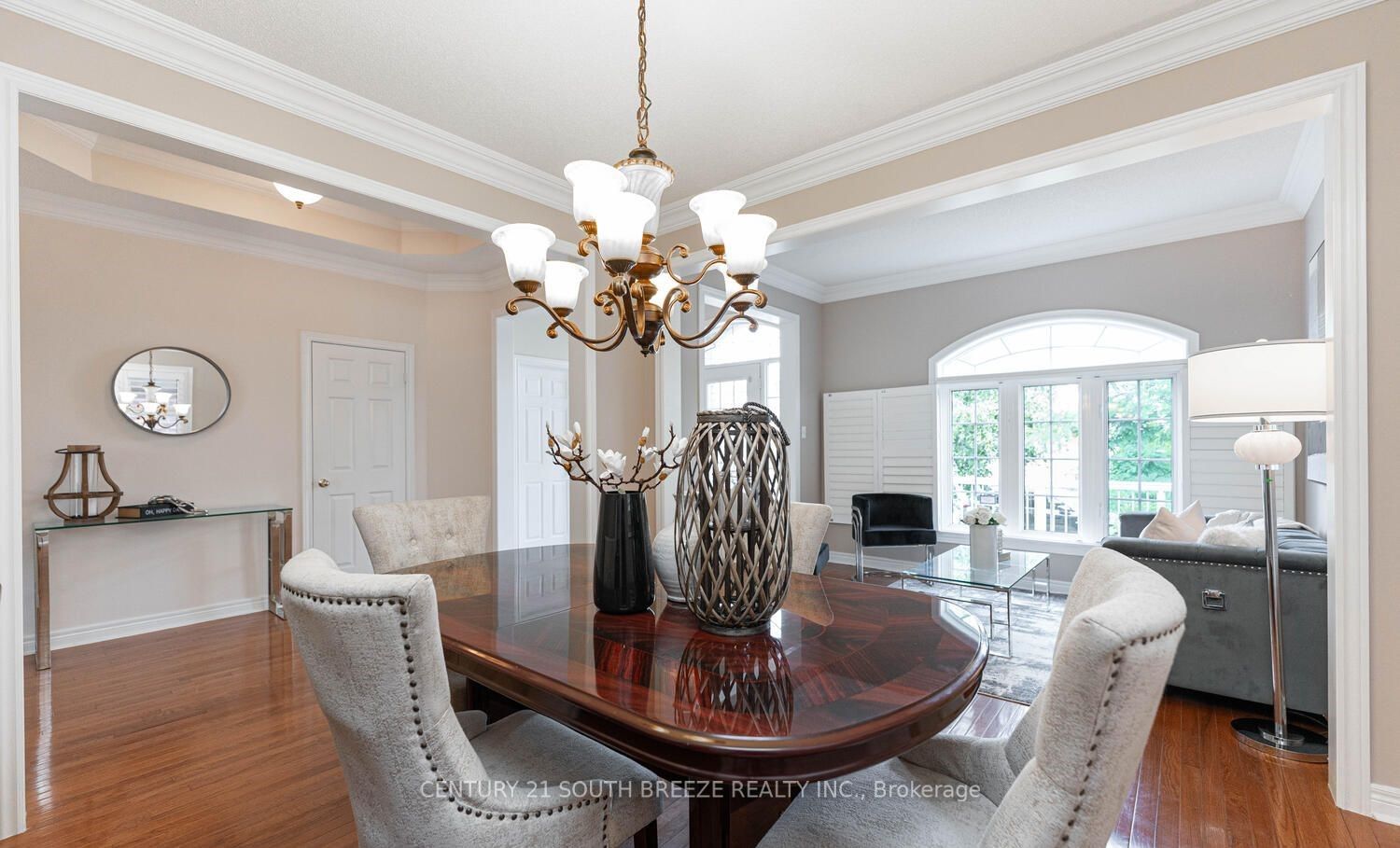 6 Shuter Lane
