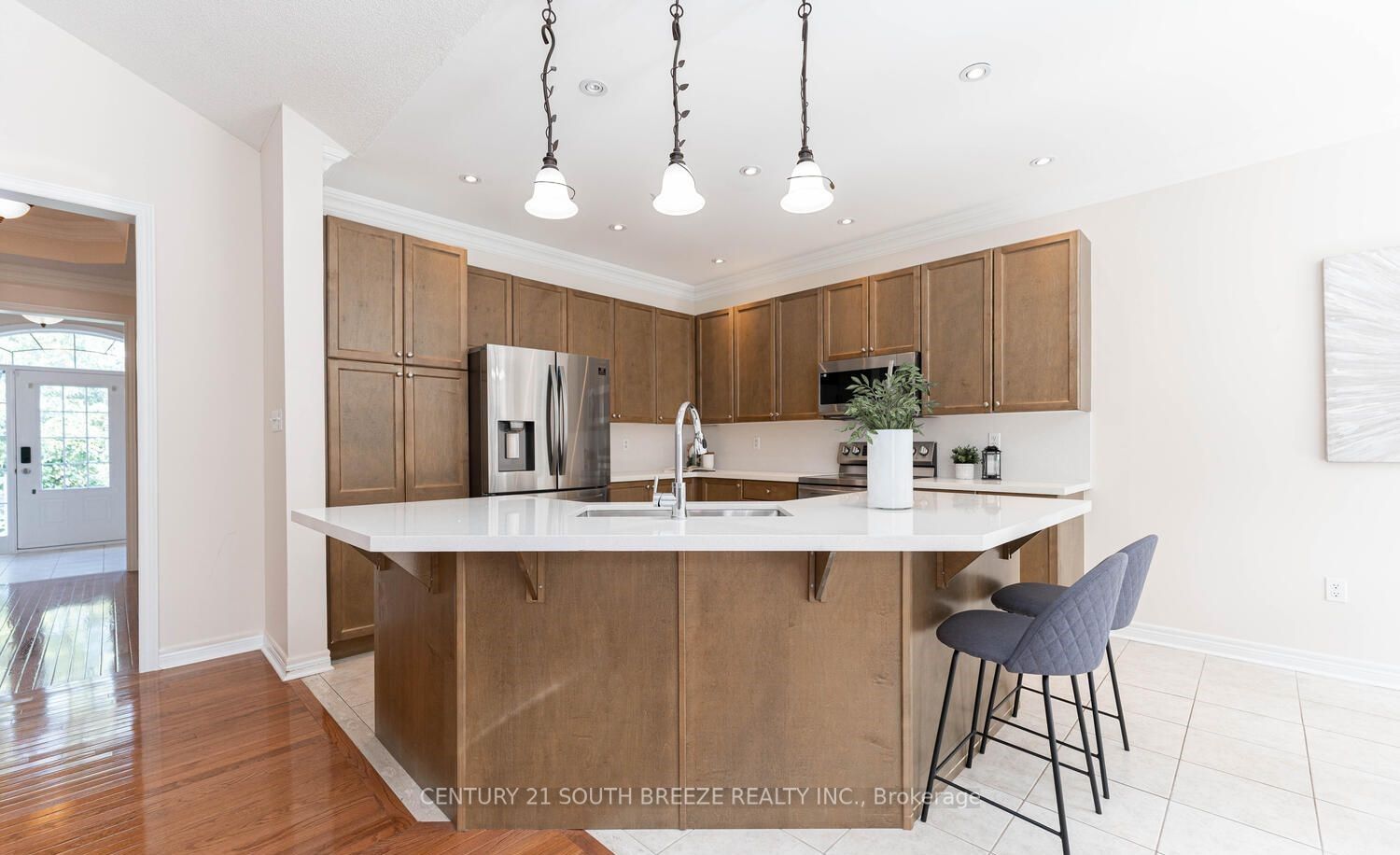 6 Shuter Lane
