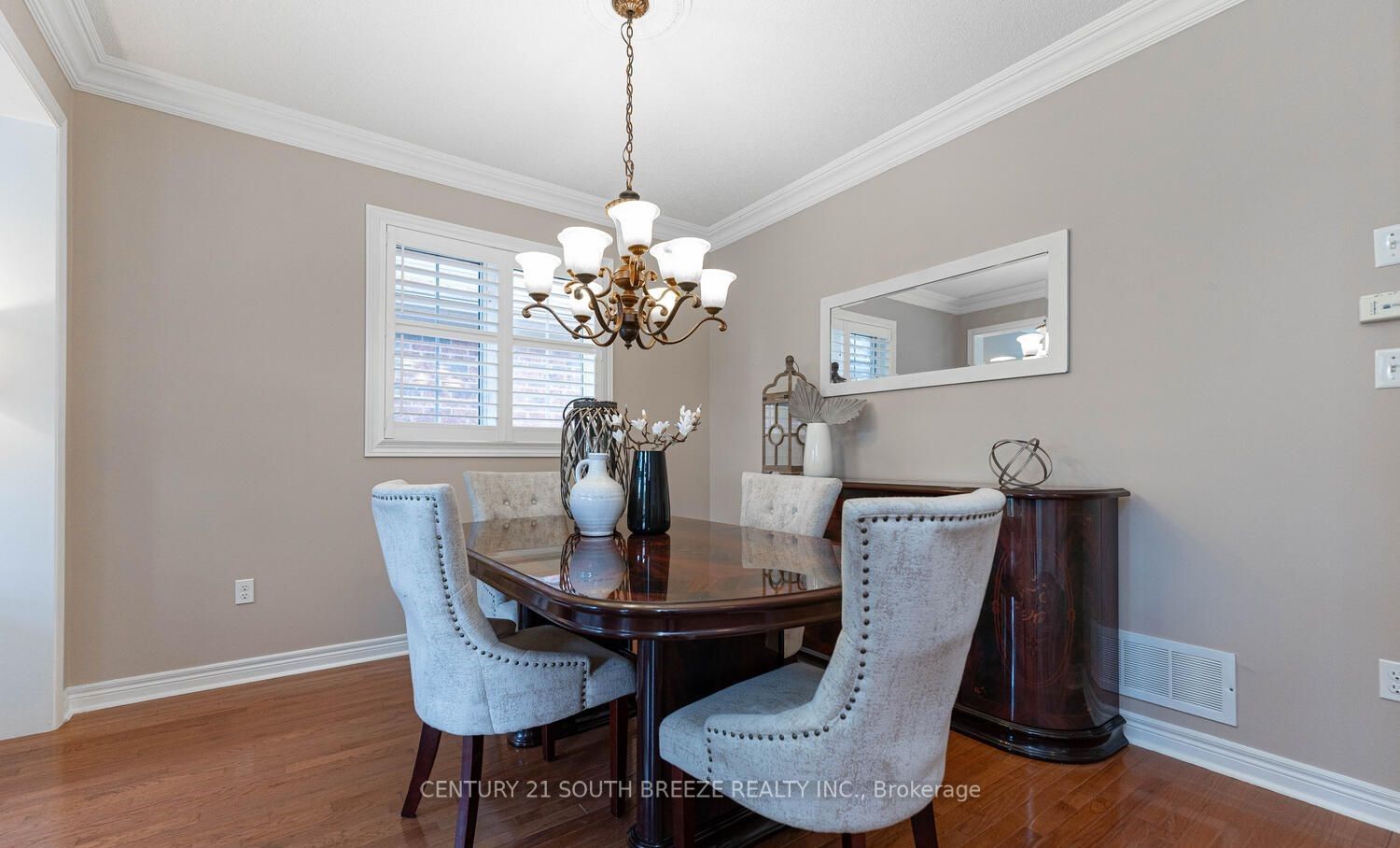 6 Shuter Lane