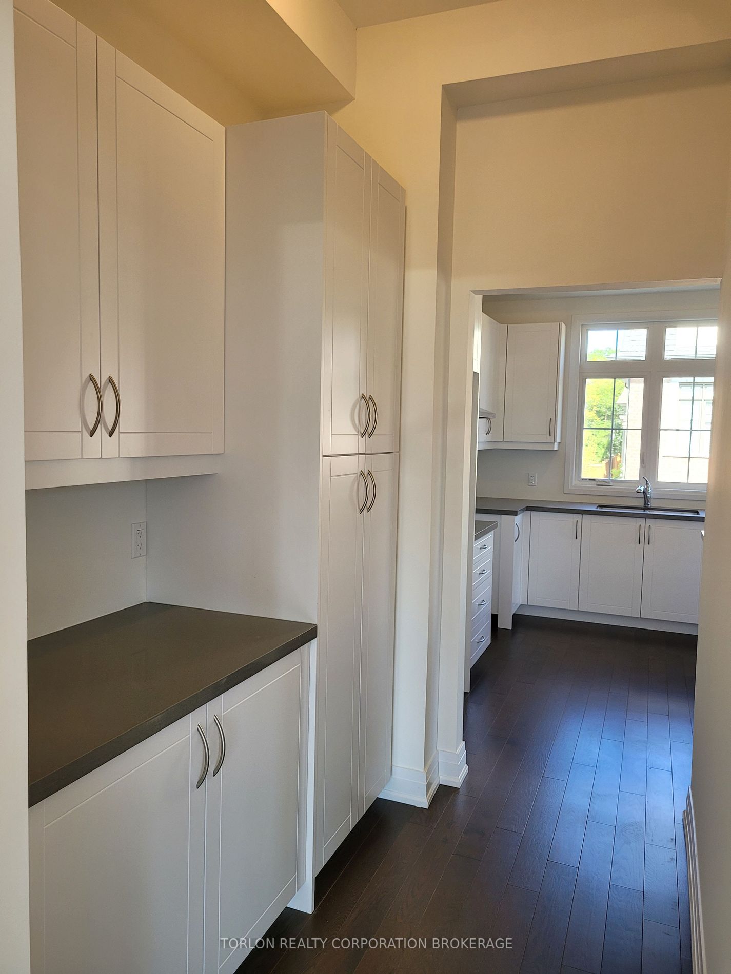 2110 Royal Gala Circle