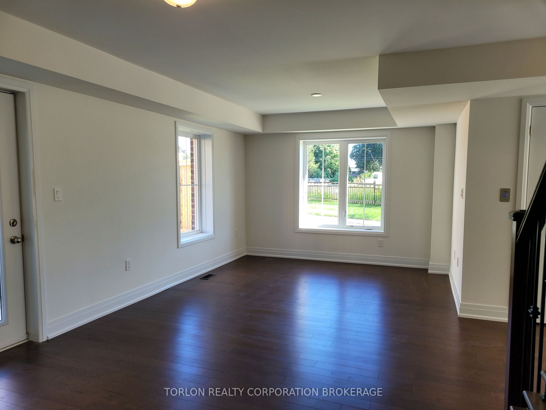 2110 Royal Gala Circle