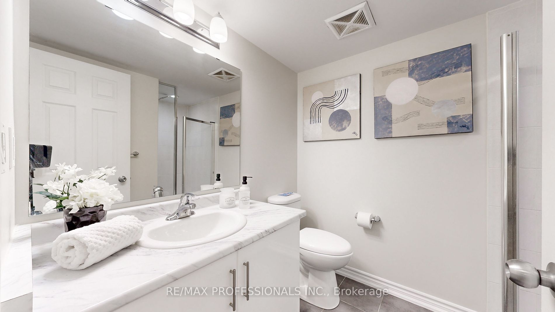 20 Carnation Avenue, #48