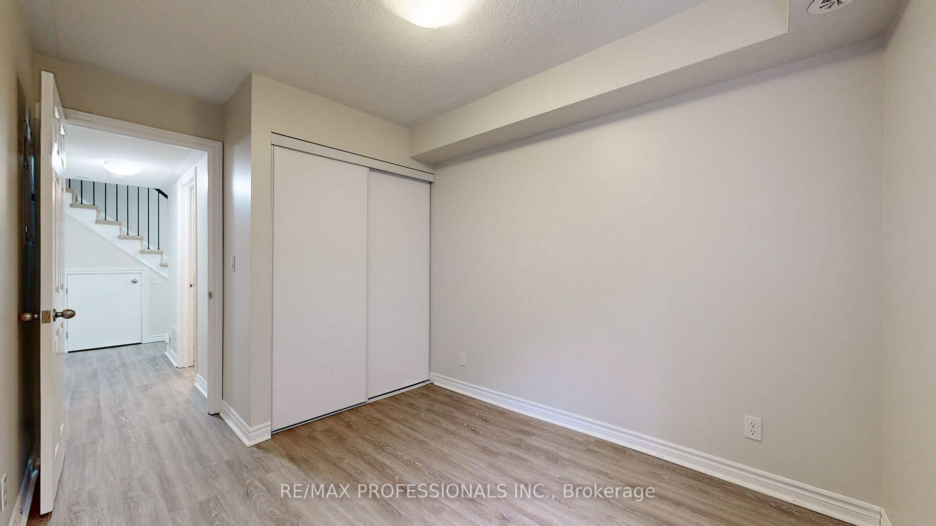 20 Carnation Avenue, #48