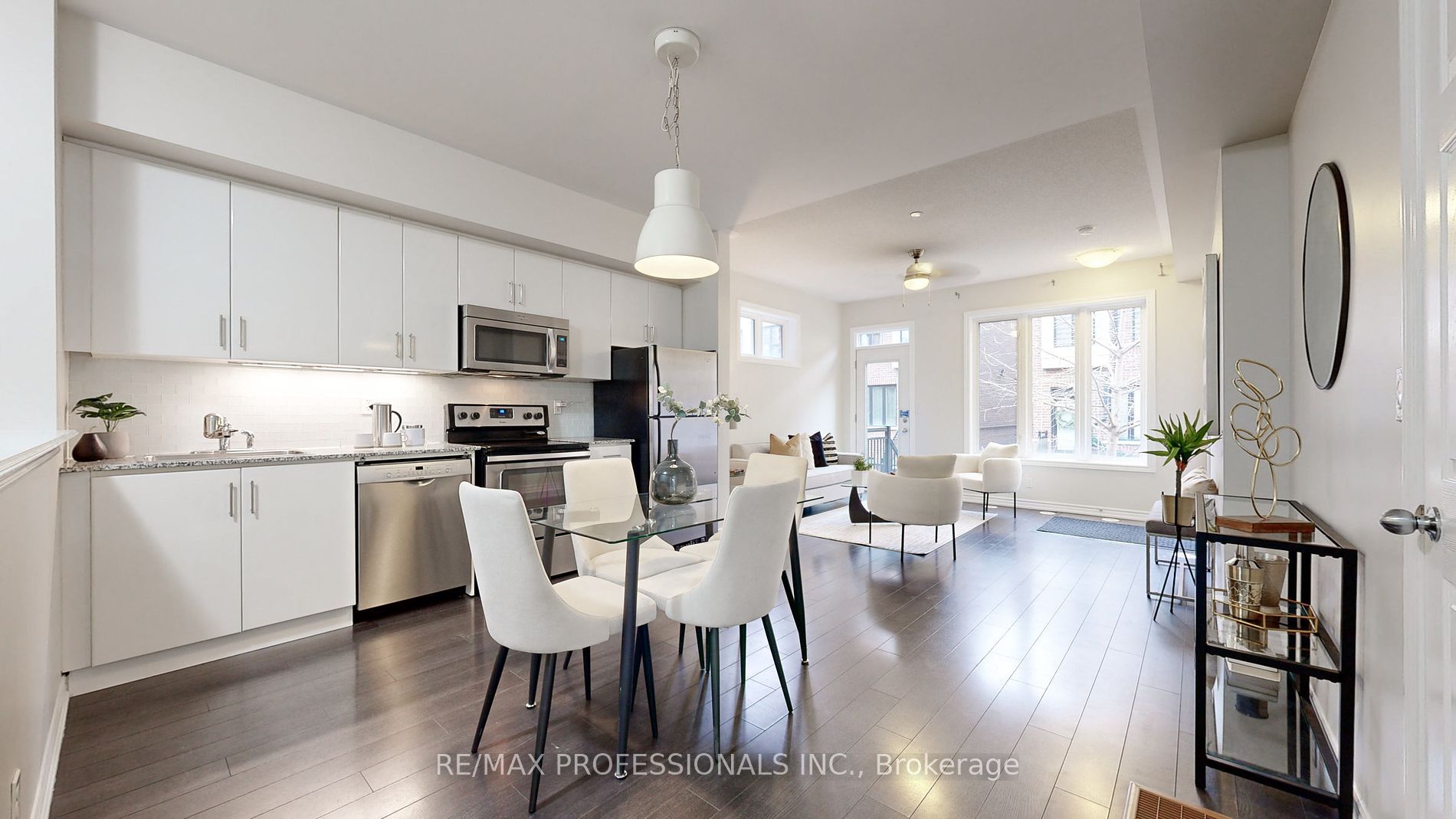 20 Carnation Avenue, #48