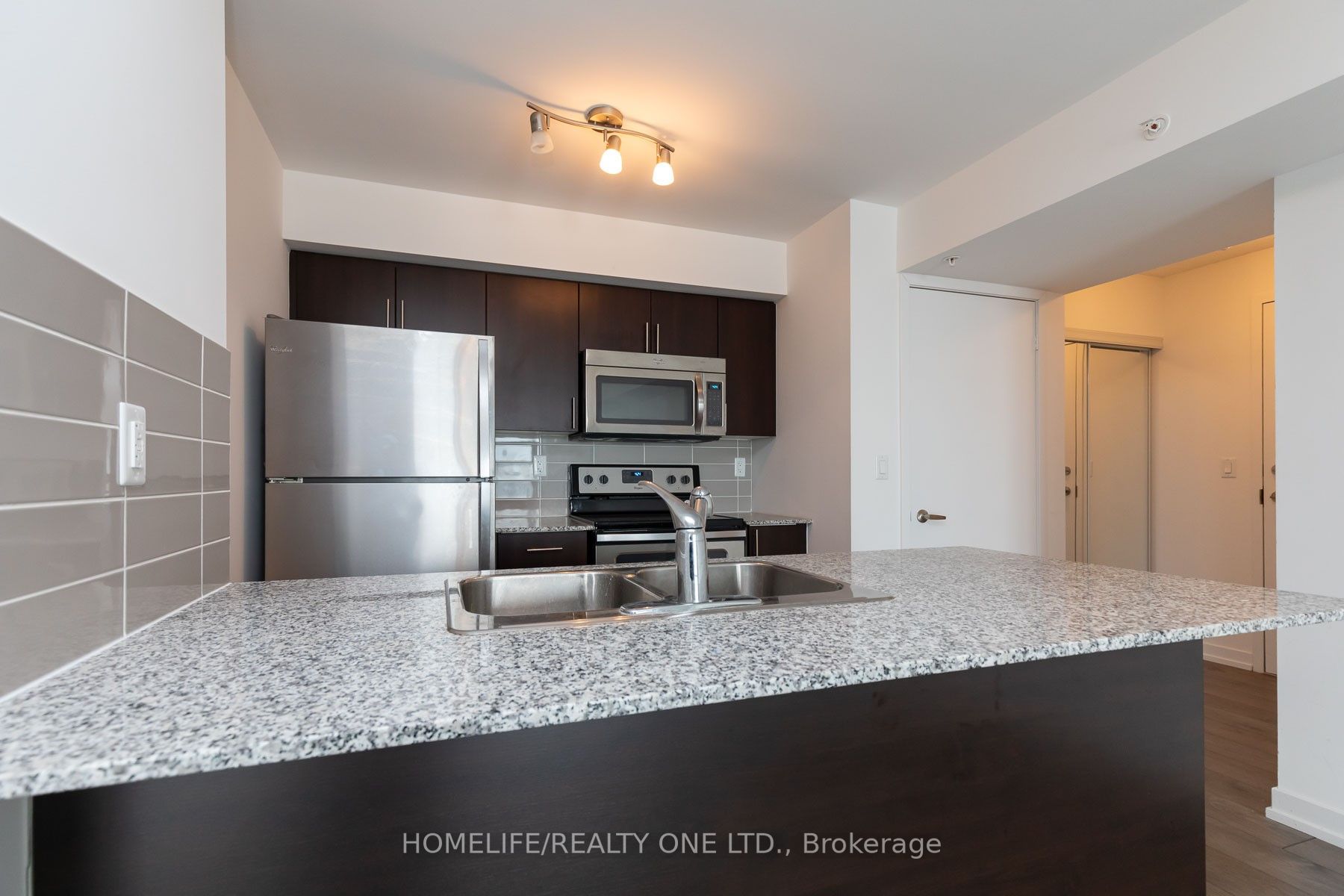 1410 Dupont St, #2505