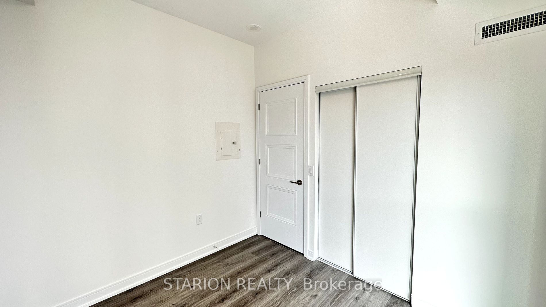 25 Neighbourhood Lane #513