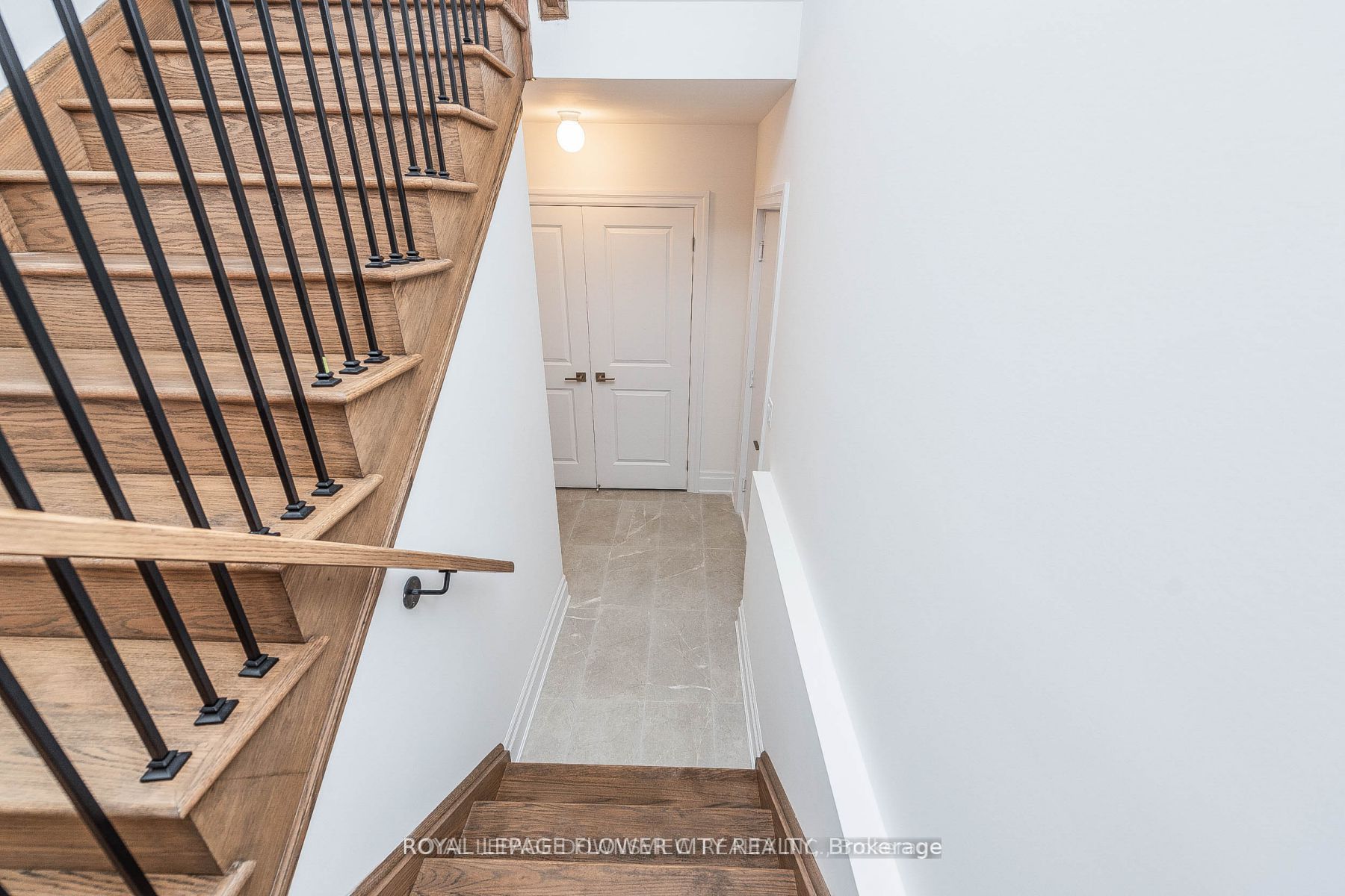 6 Swamp Sparrow Cres
