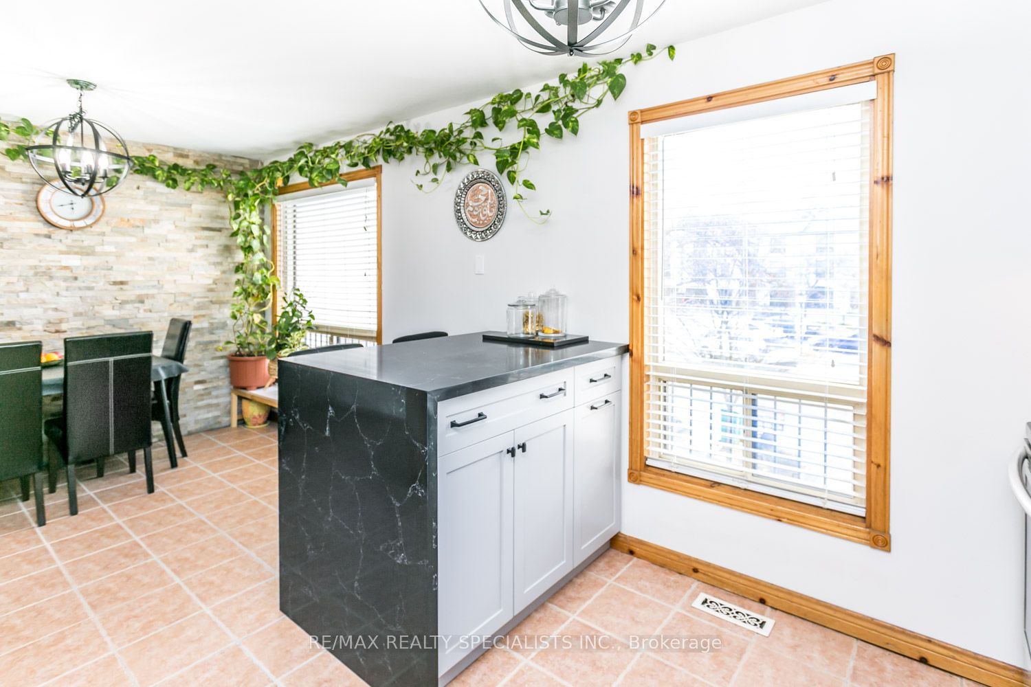 7077 ESTORIL Road, #29
