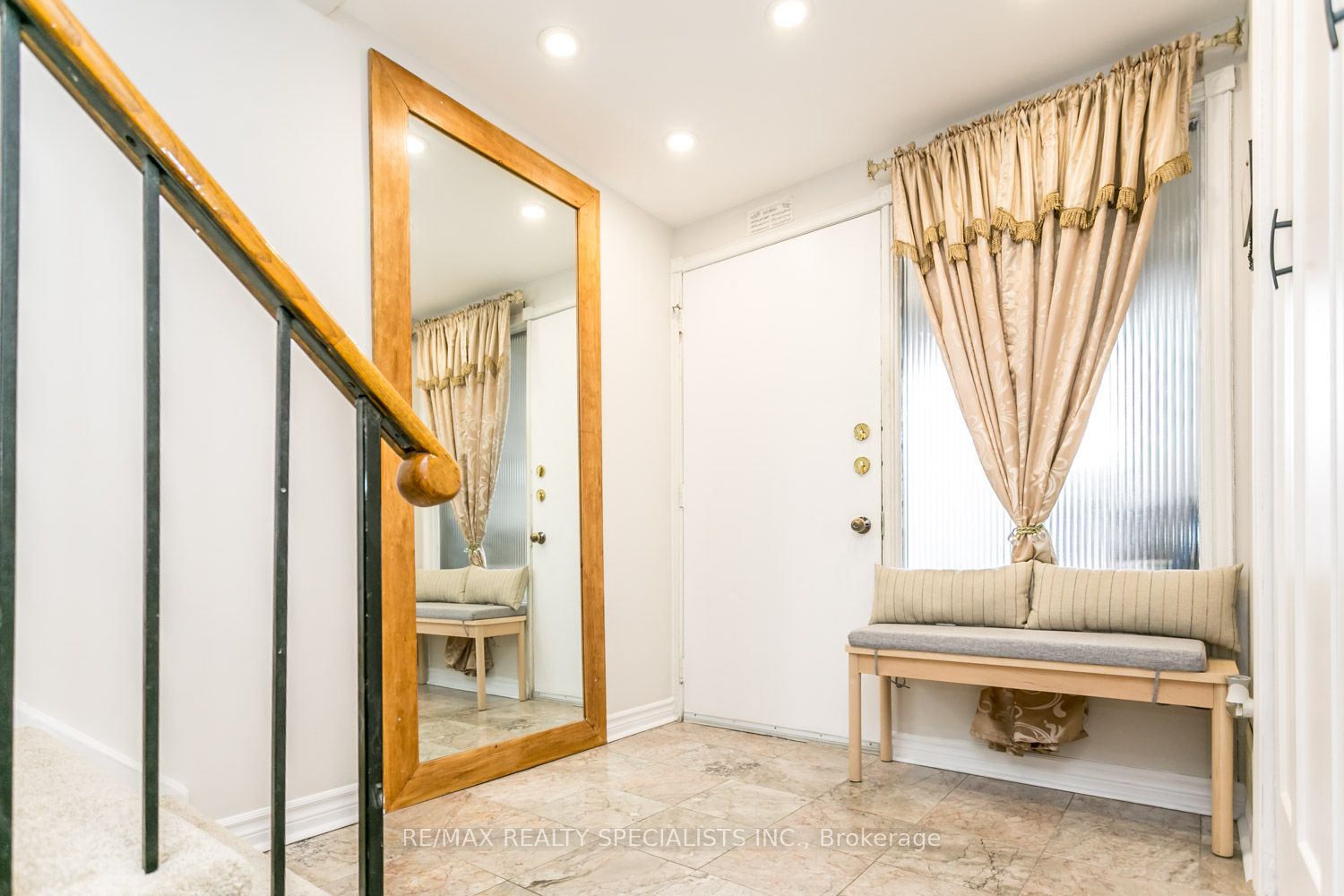 7077 ESTORIL Road, #29