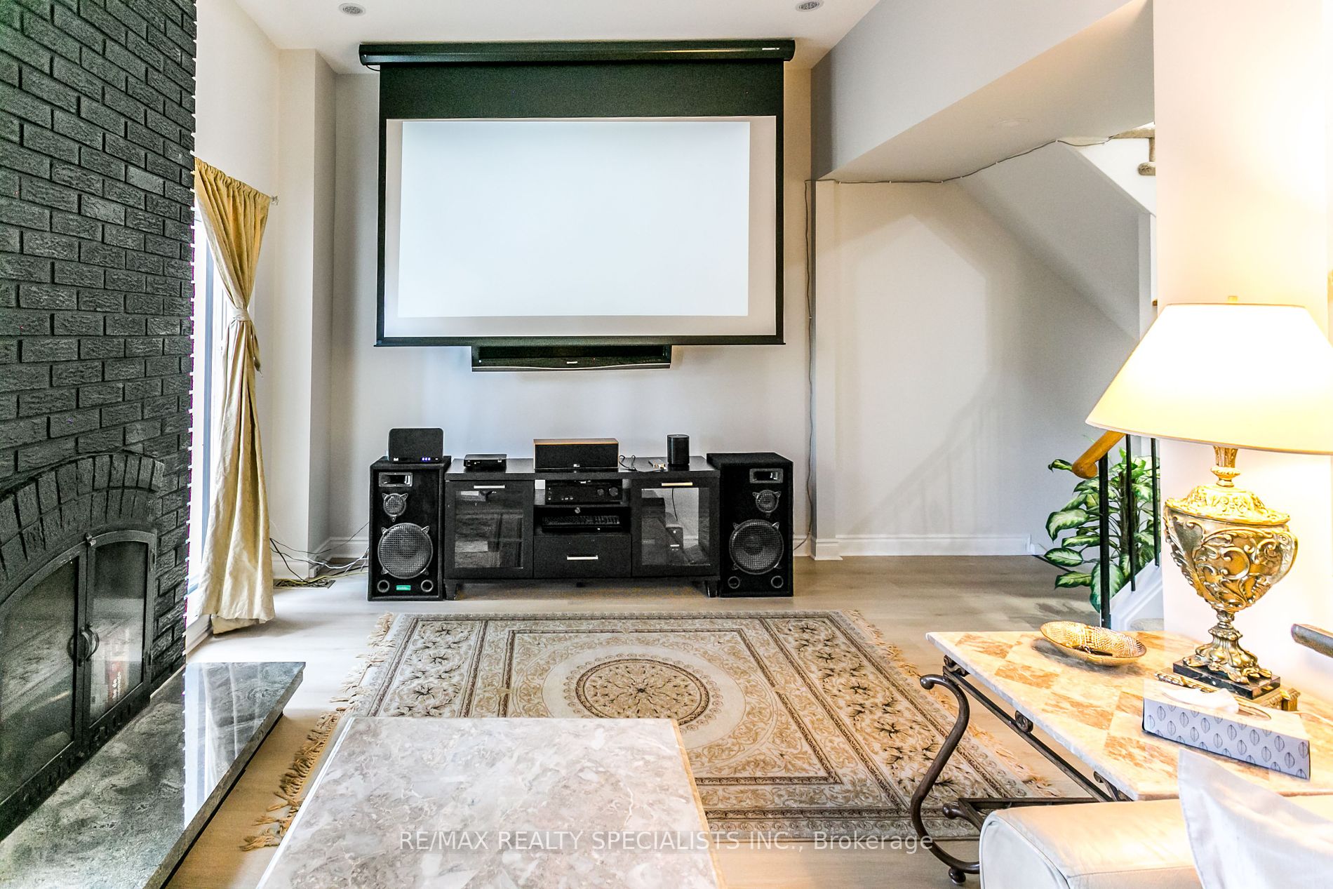 7077 ESTORIL Road, #29