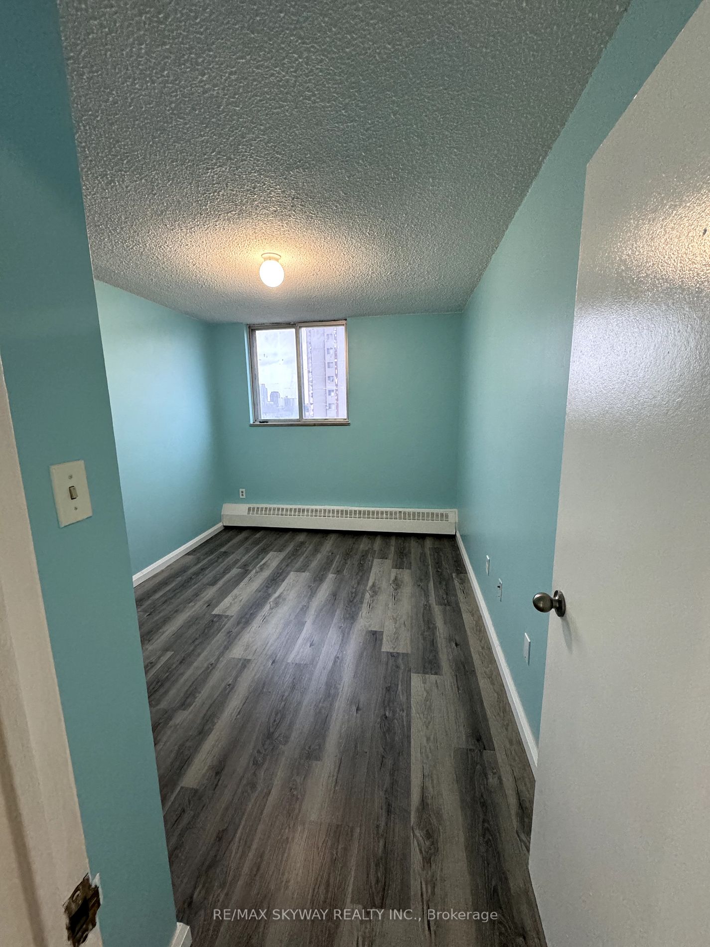 100 Lotherton Ptwy, #706