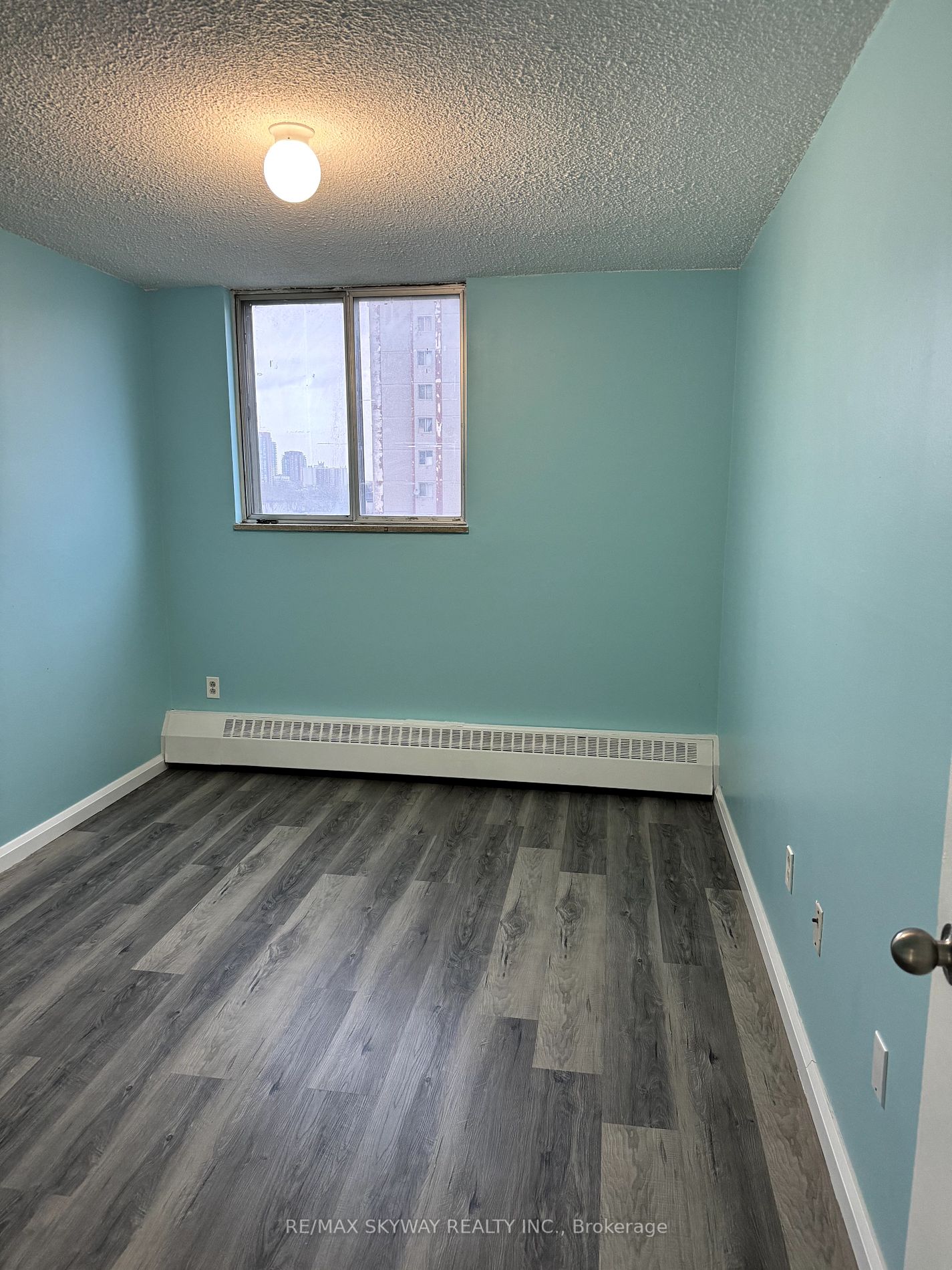 100 Lotherton Ptwy, #706