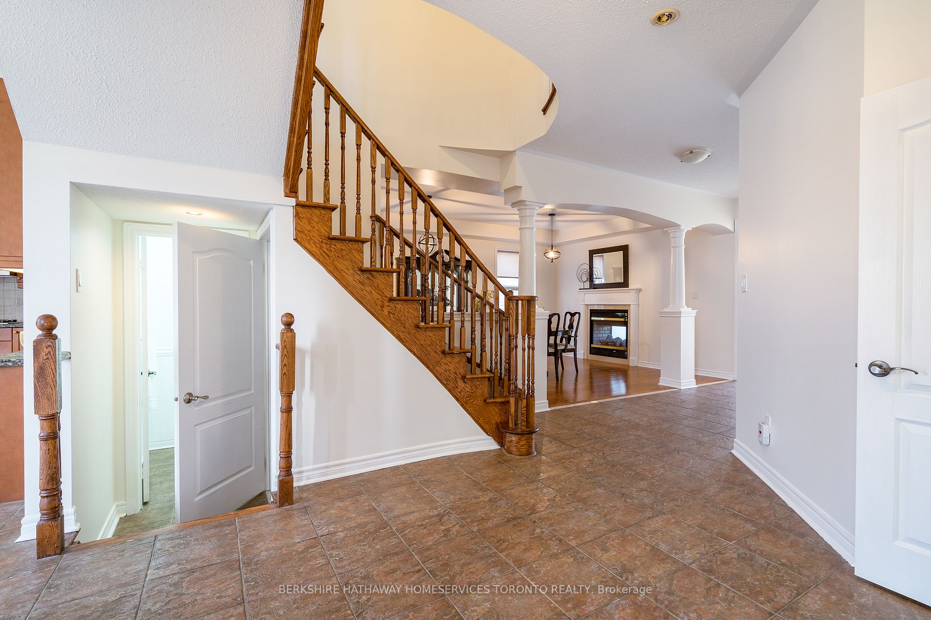 4 Freshspring Drive