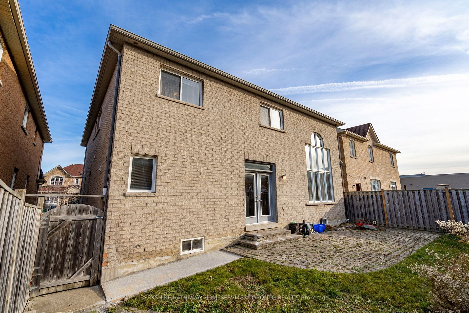 4 Freshspring Drive