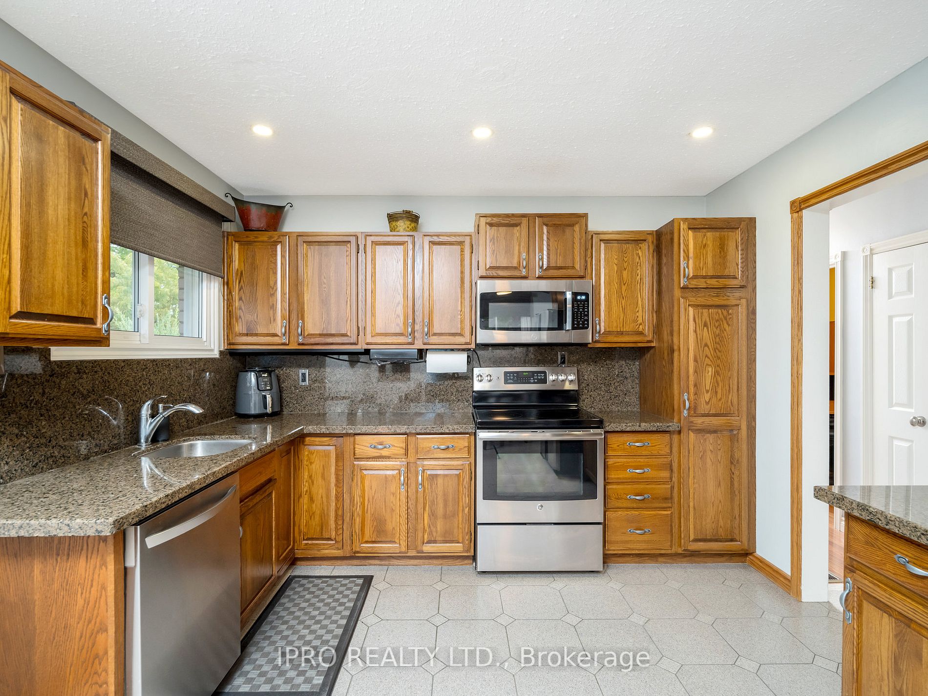 3 Gower Court