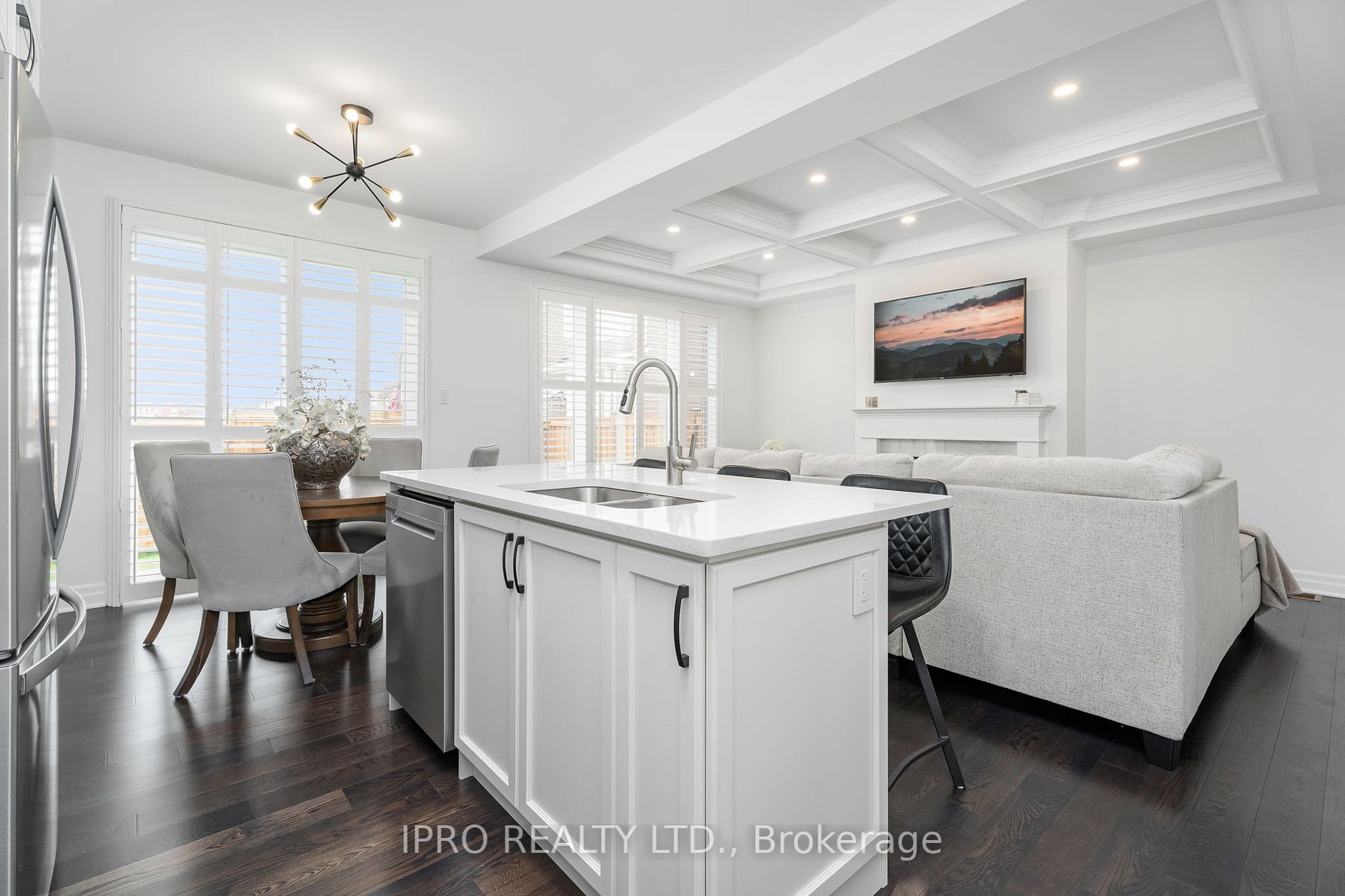 861 Tea Landing