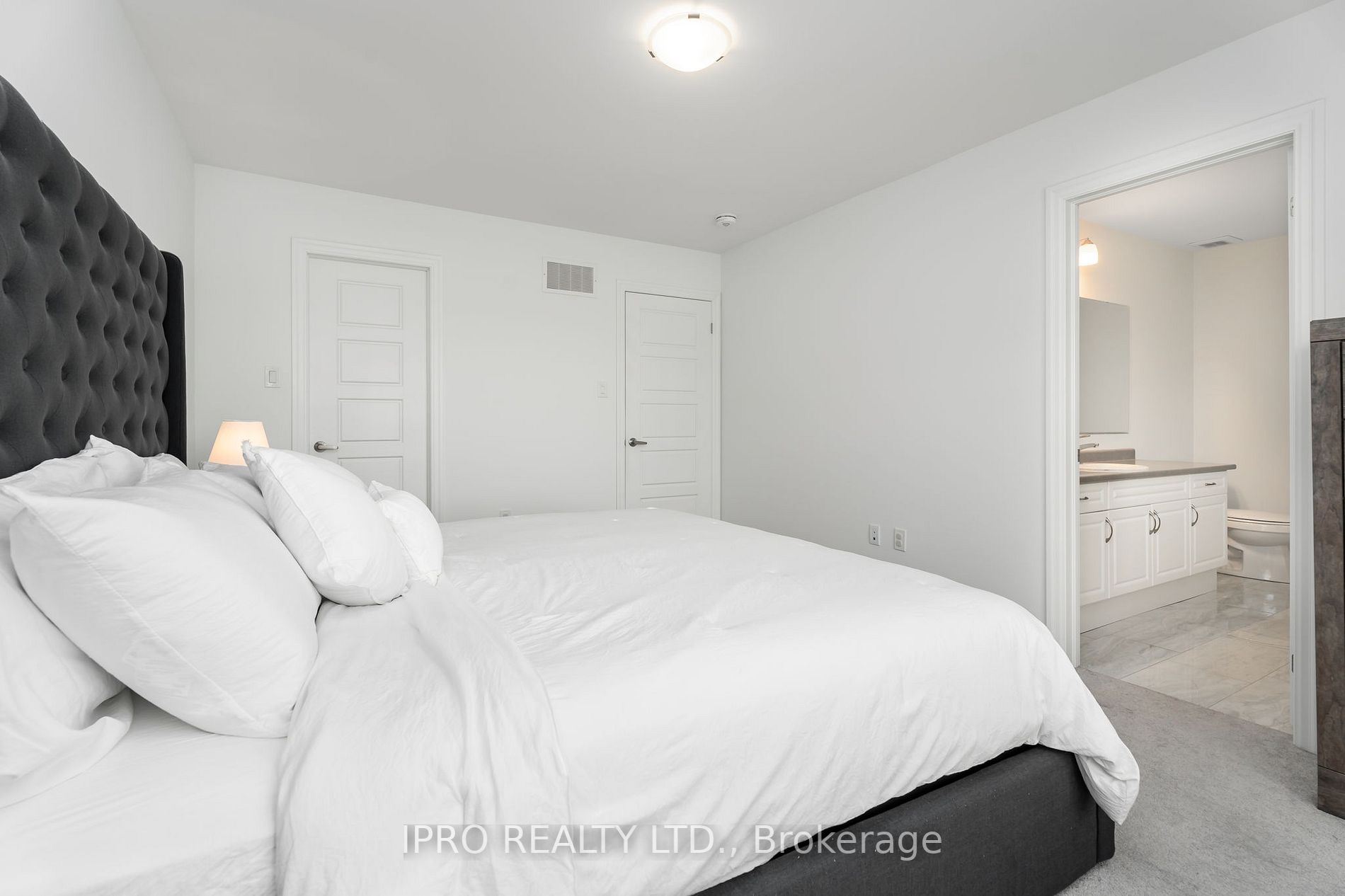 861 Tea Landing