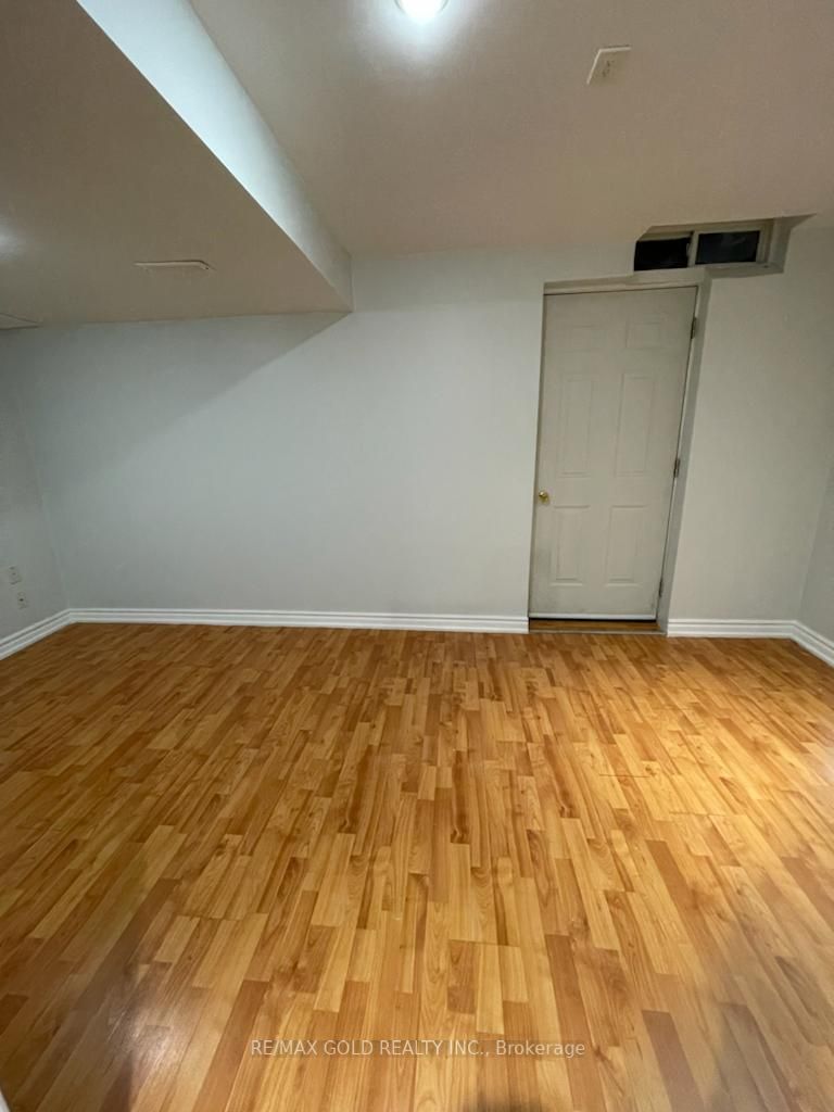 1360 Weir Chse