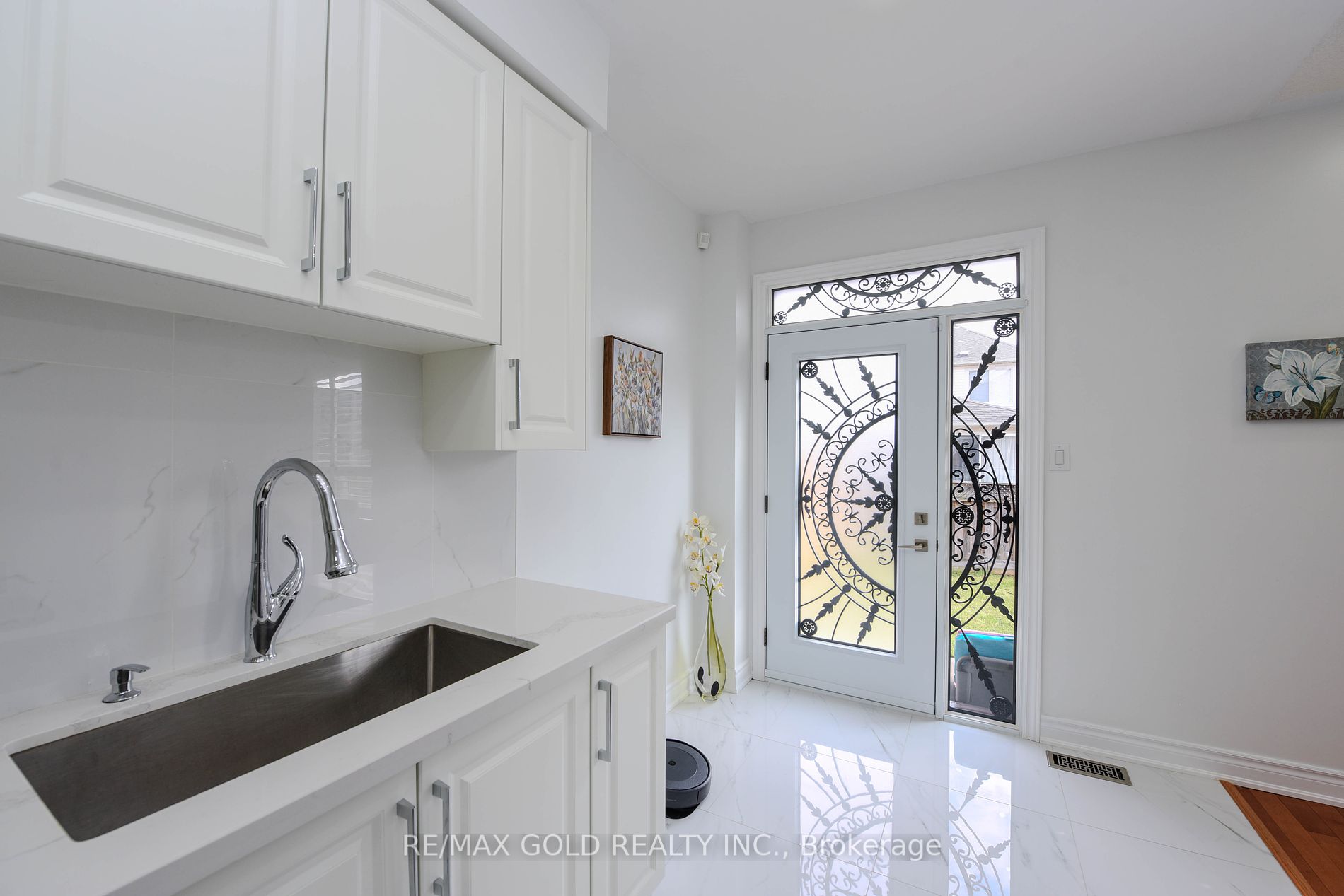 1360 Weir Chse