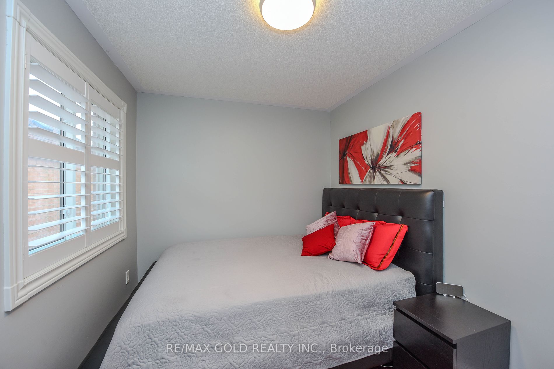 1360 Weir Chse