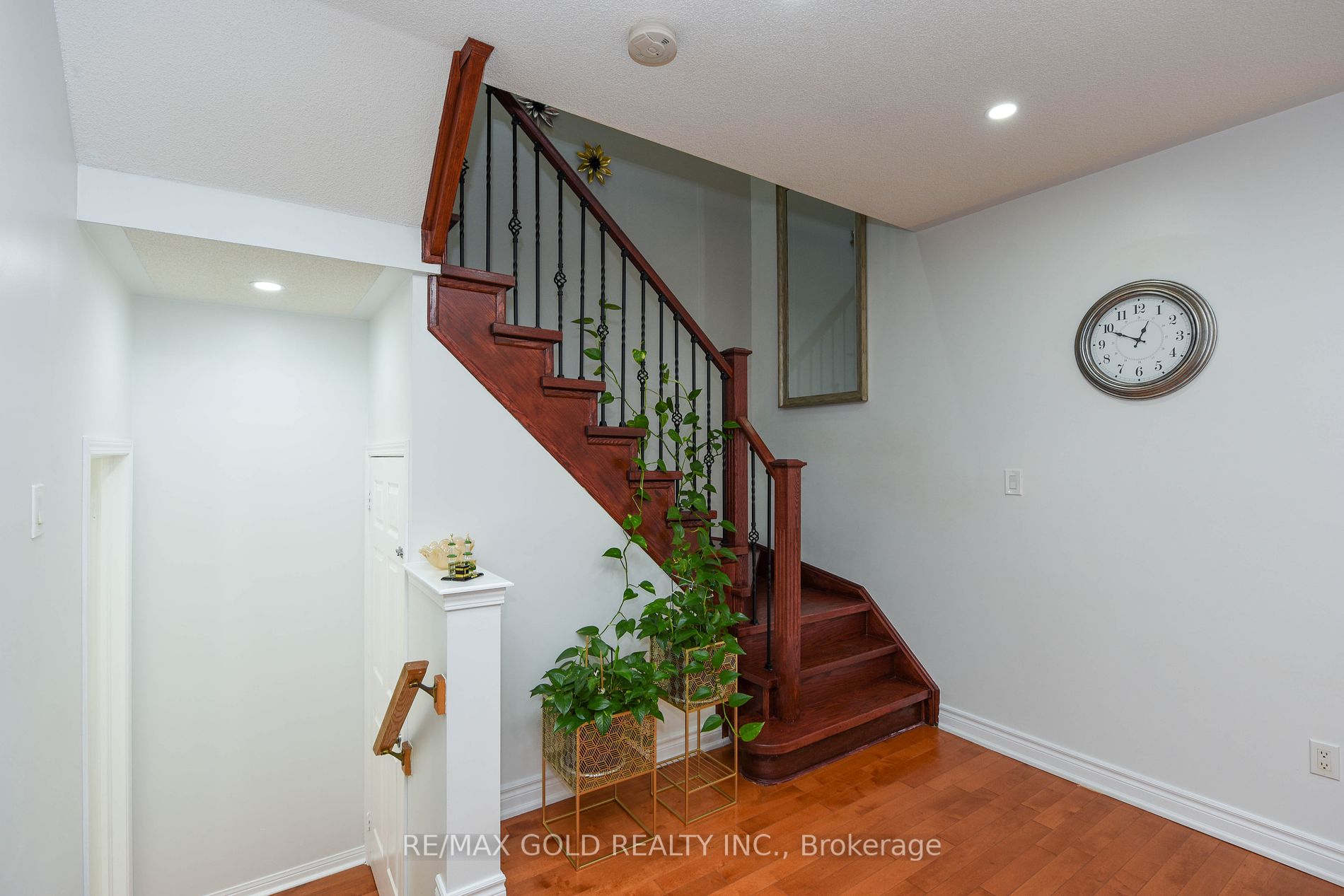 1360 Weir Chse