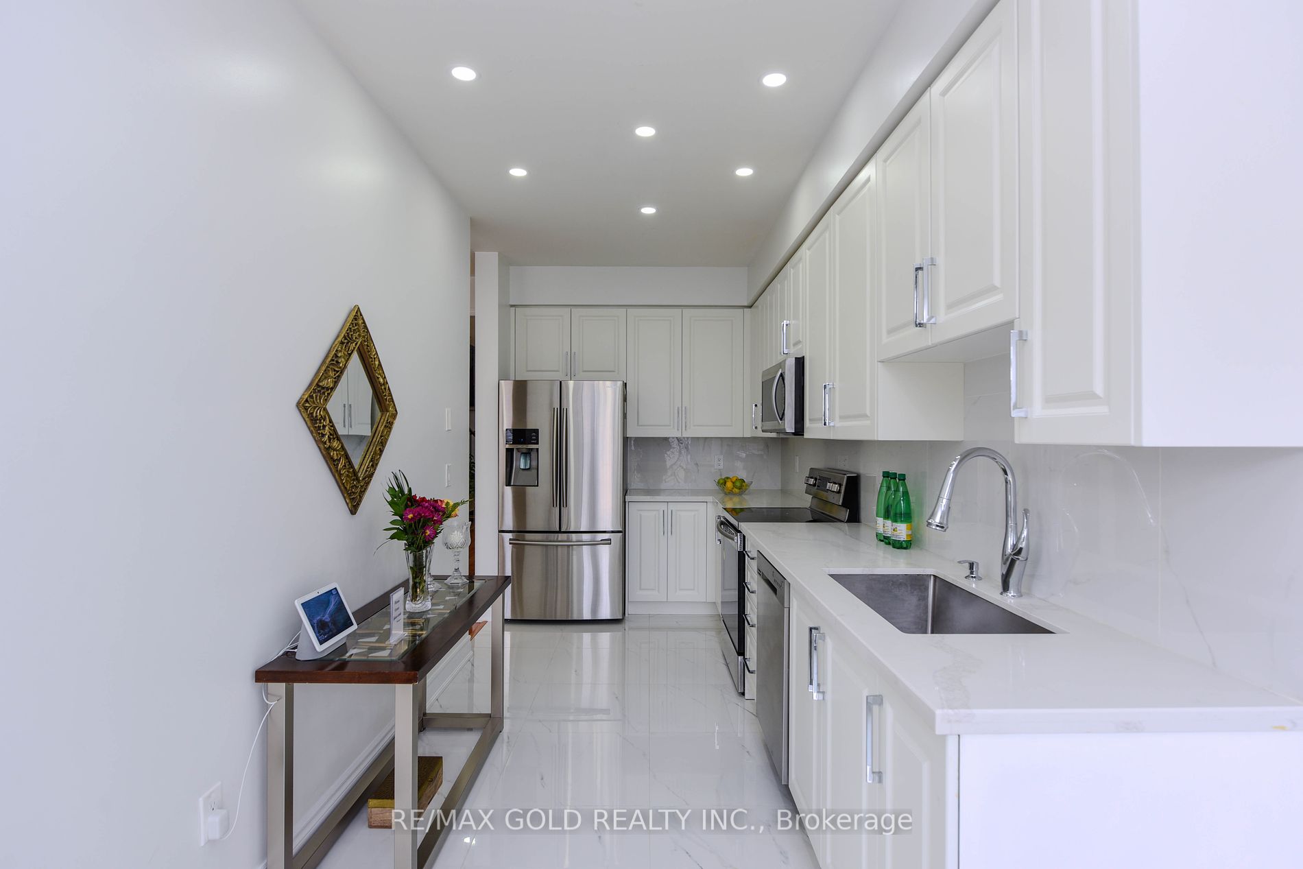 1360 Weir Chse