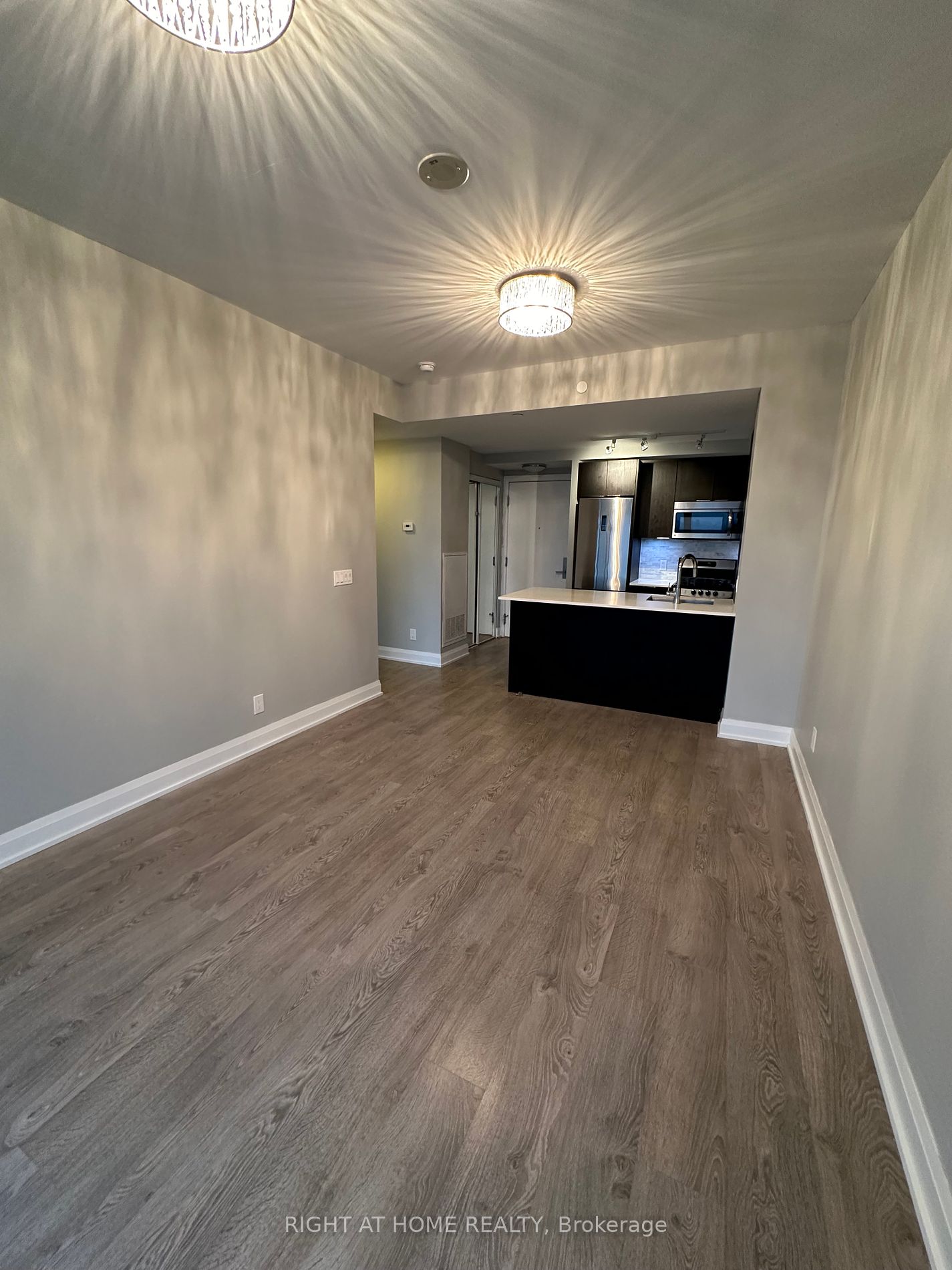 56 Annie Craig Dr, #3207