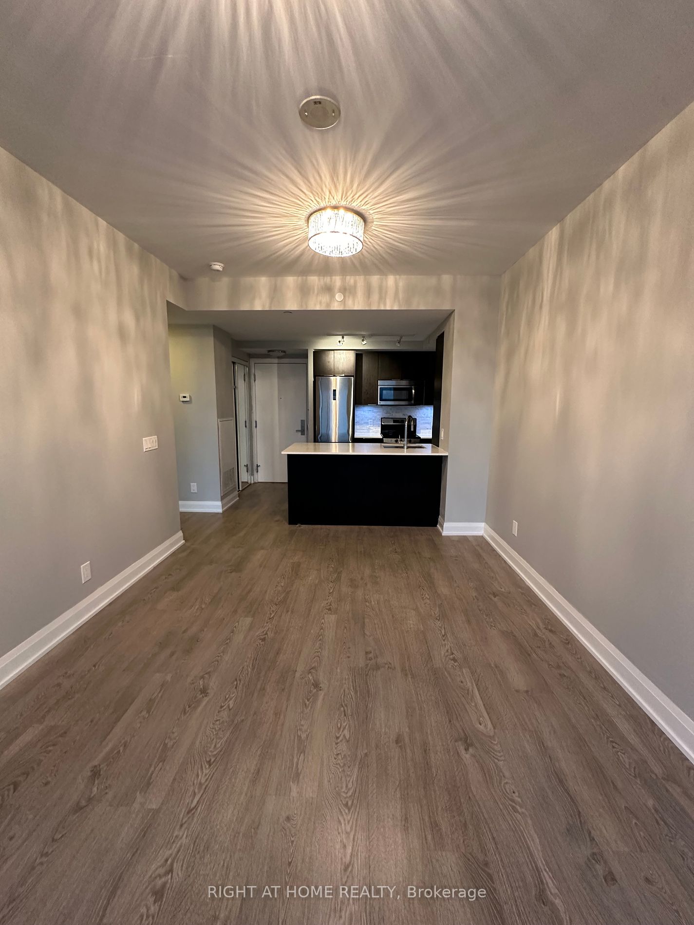 56 Annie Craig Dr, #3207