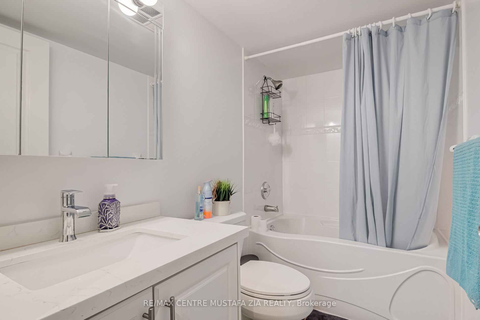 2585 Erin Centre Boulevard, #1005