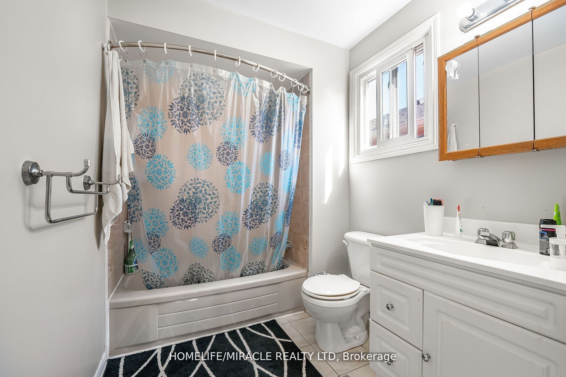 229 Vodden Street W
